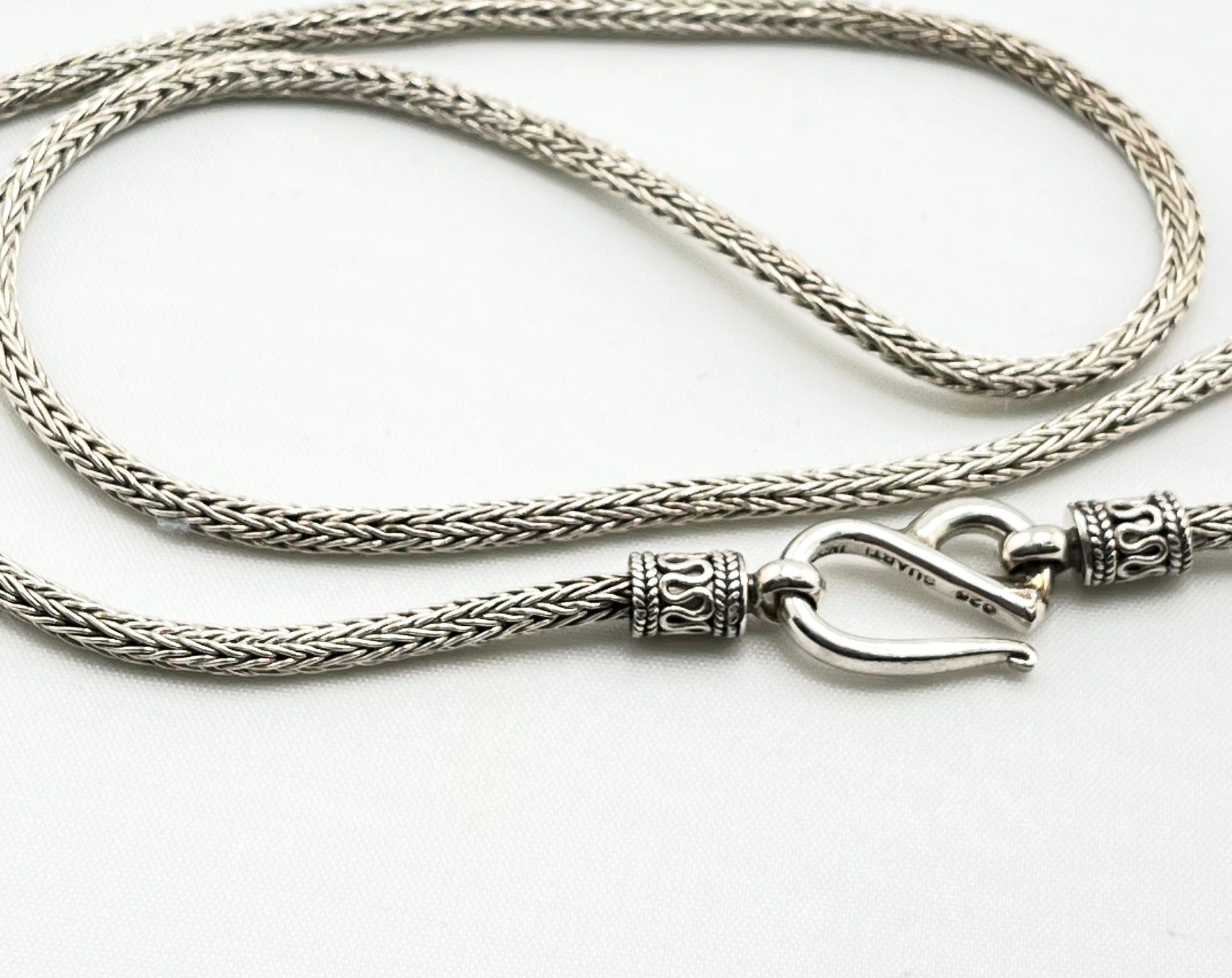 925 Sterling Silver Vintage Atr Deco Marcasite Pendant With Foxtail Suarti Chain Necklace           