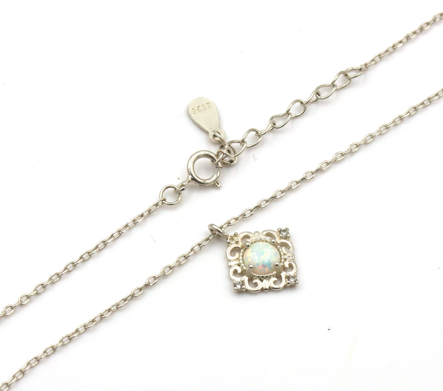 Group lot of 9 vintage 925 sterling silver necklaces