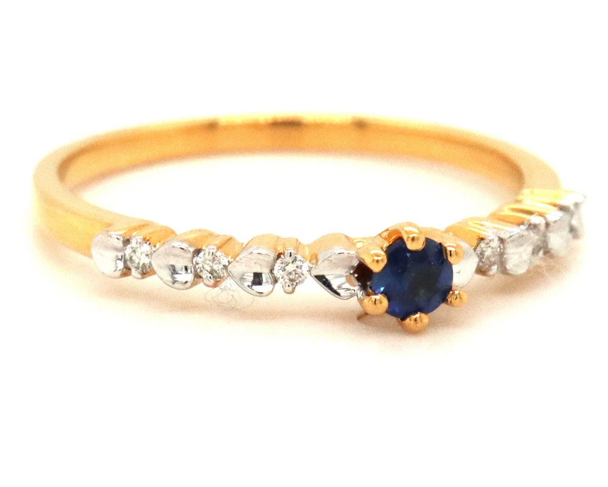 14kt Two tone gold 0.04ctw diamond and sapphire stackable band