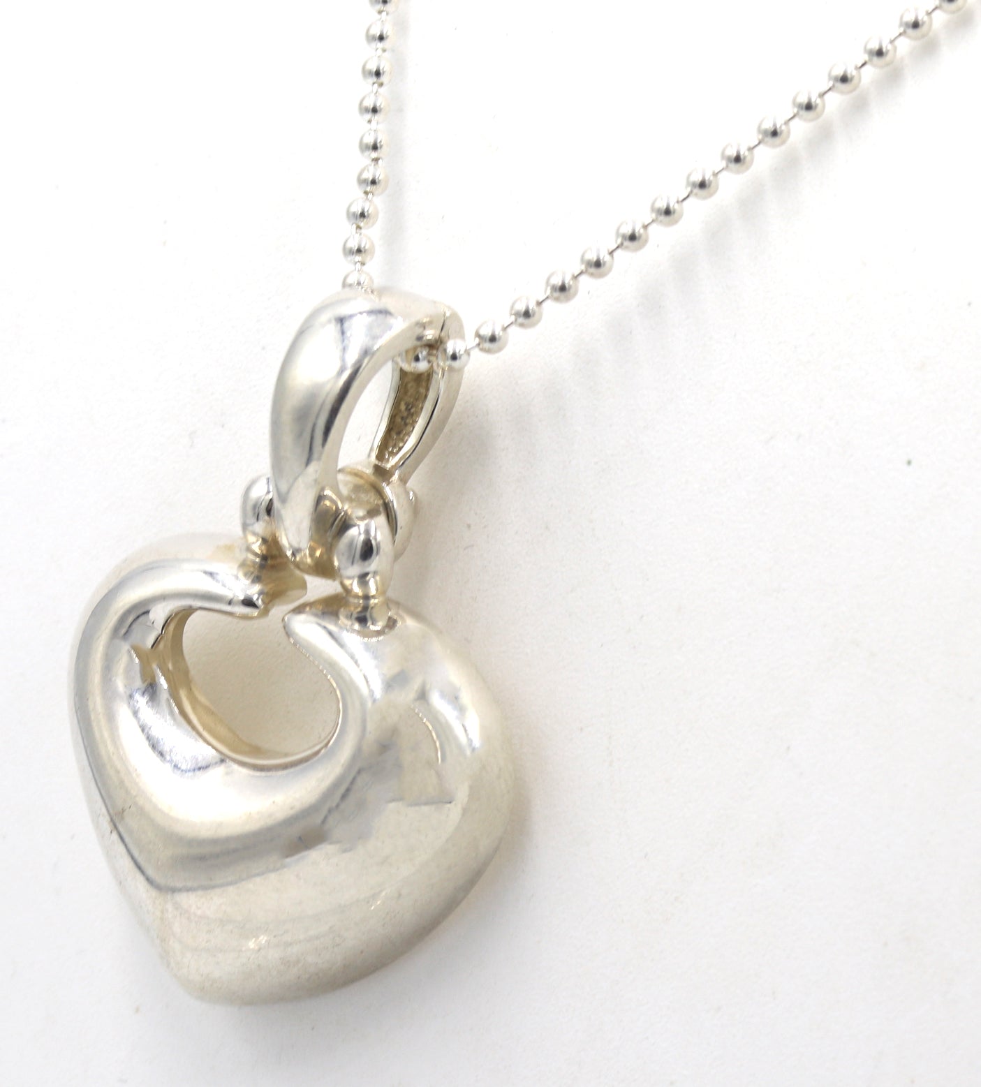 925 Sterling silver signed heart shaped pendant on beaded chain necklace