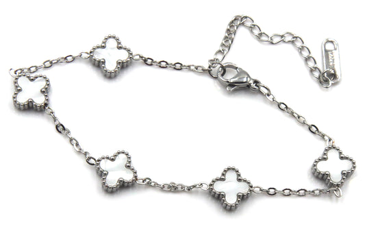 White stone clover bracelet in stainless steel