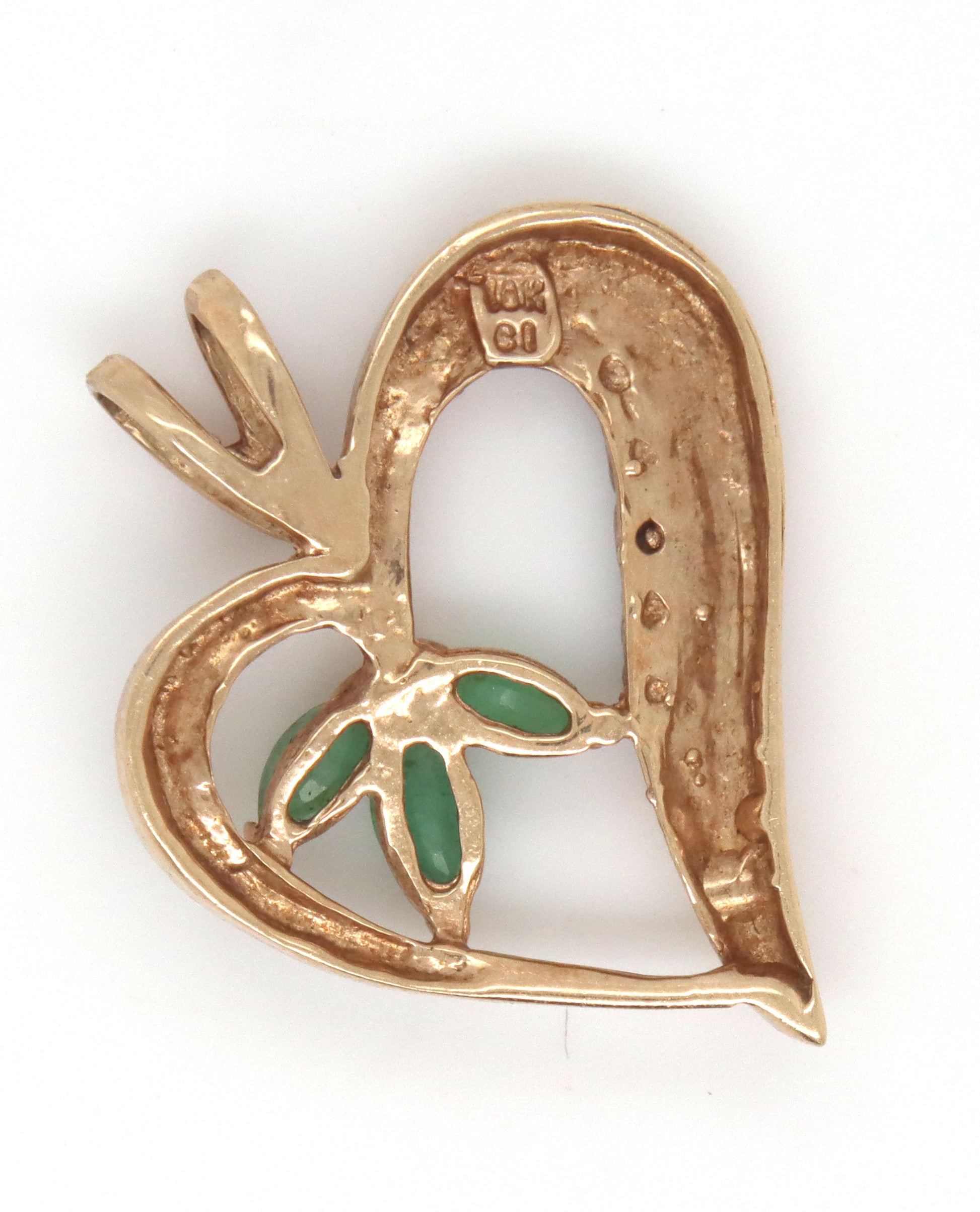 10kt Yellow gold emerald and diamond heart shaped pendant