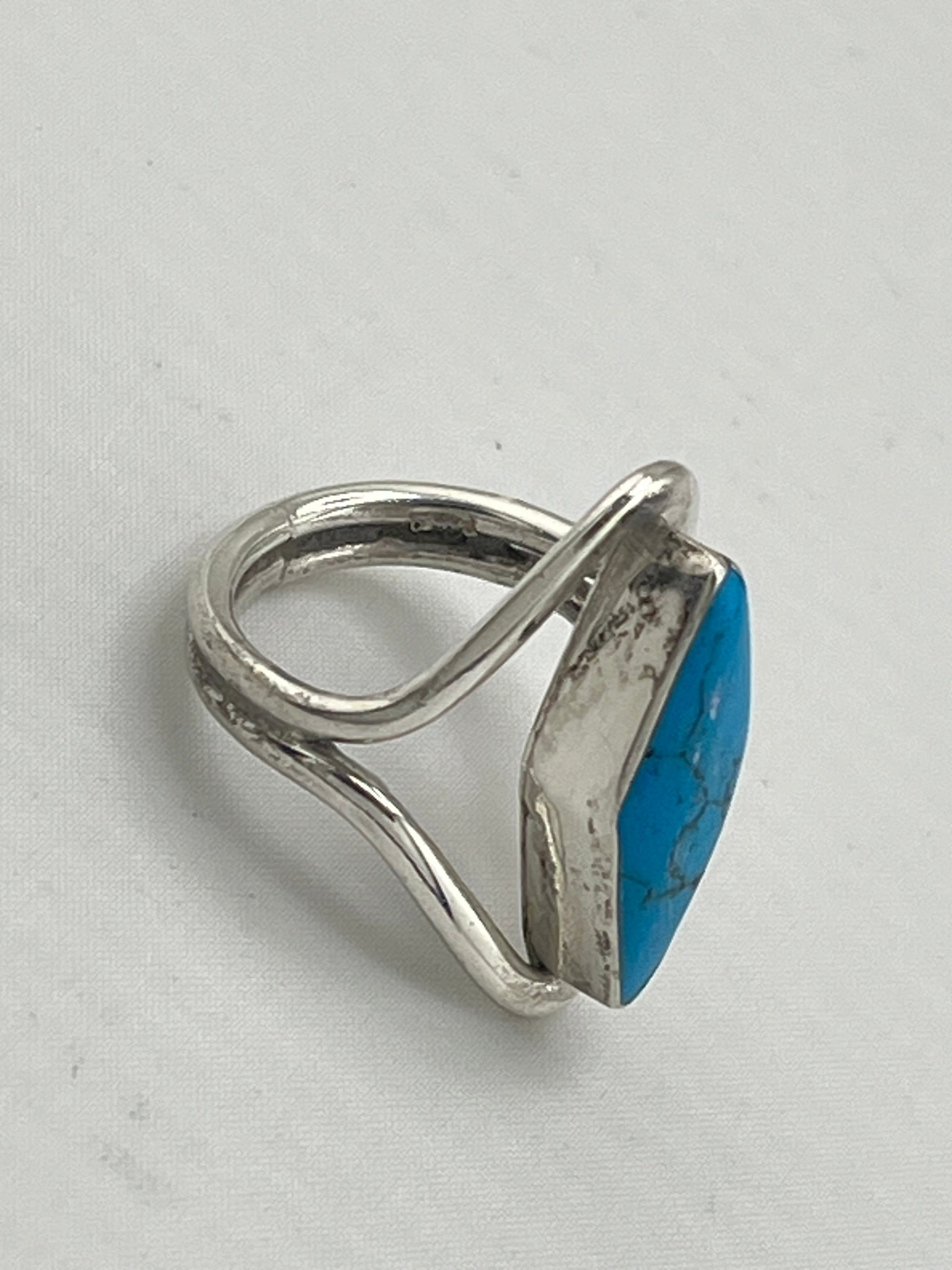 925 Sterling Silver Vintage Southwestern Turquoise Ring