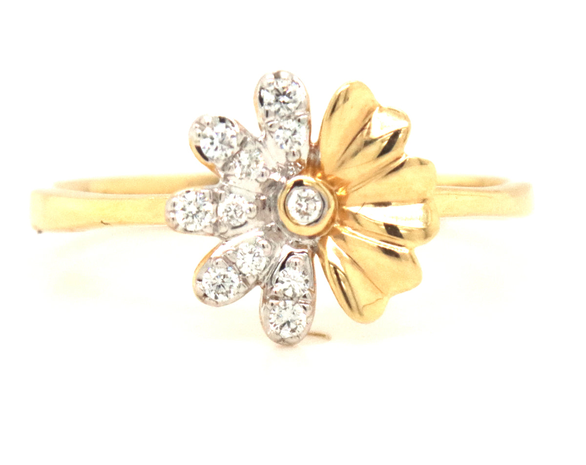 14kt Two tone diamond flower fashion ring