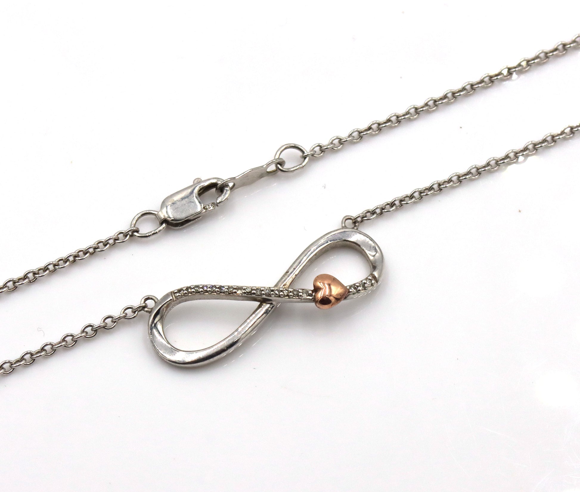 Group lot of 5 Vintage 925 sterling silver necklaces
