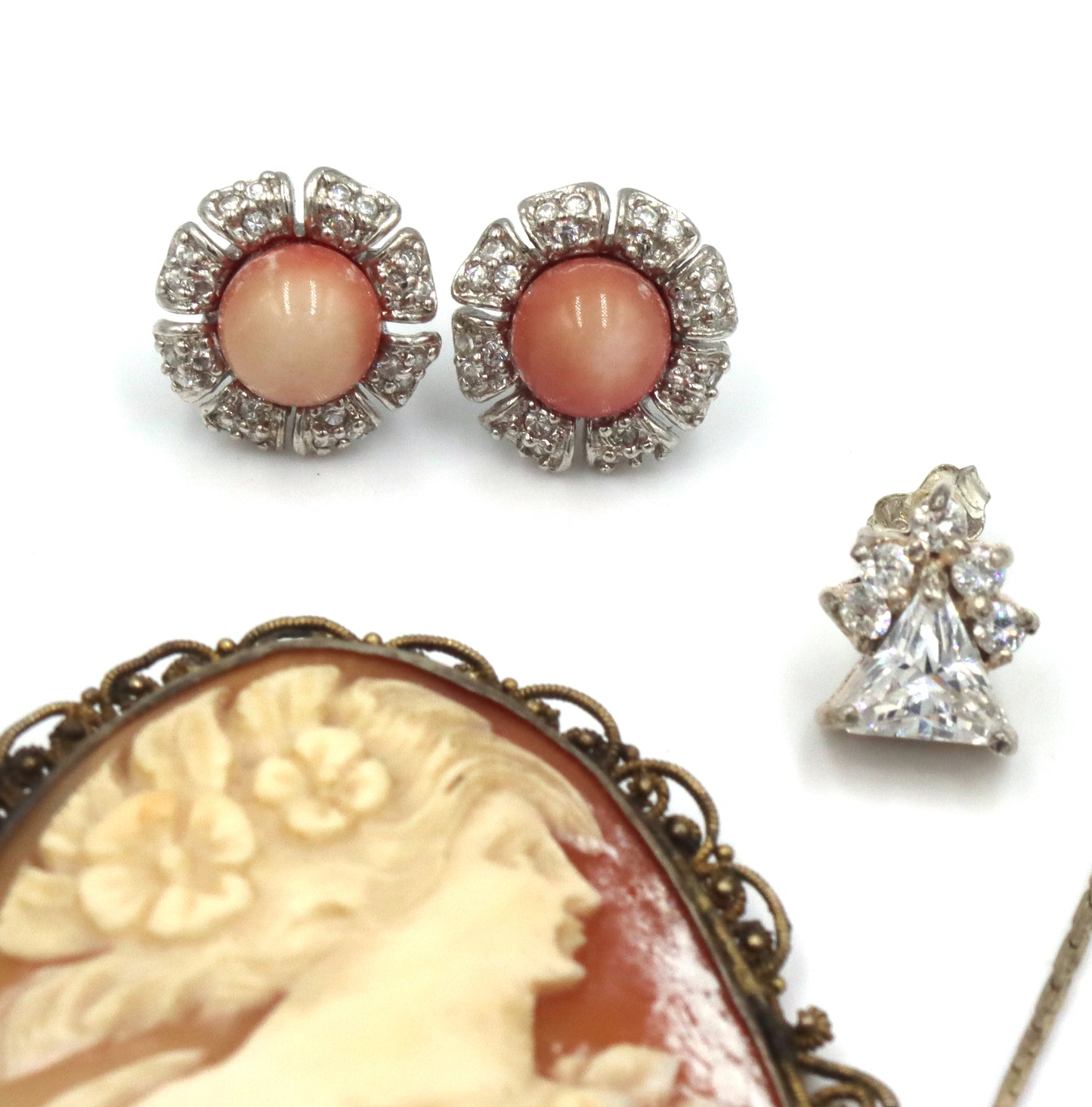 Vintage 925 sterling silver group of mixed jewelry