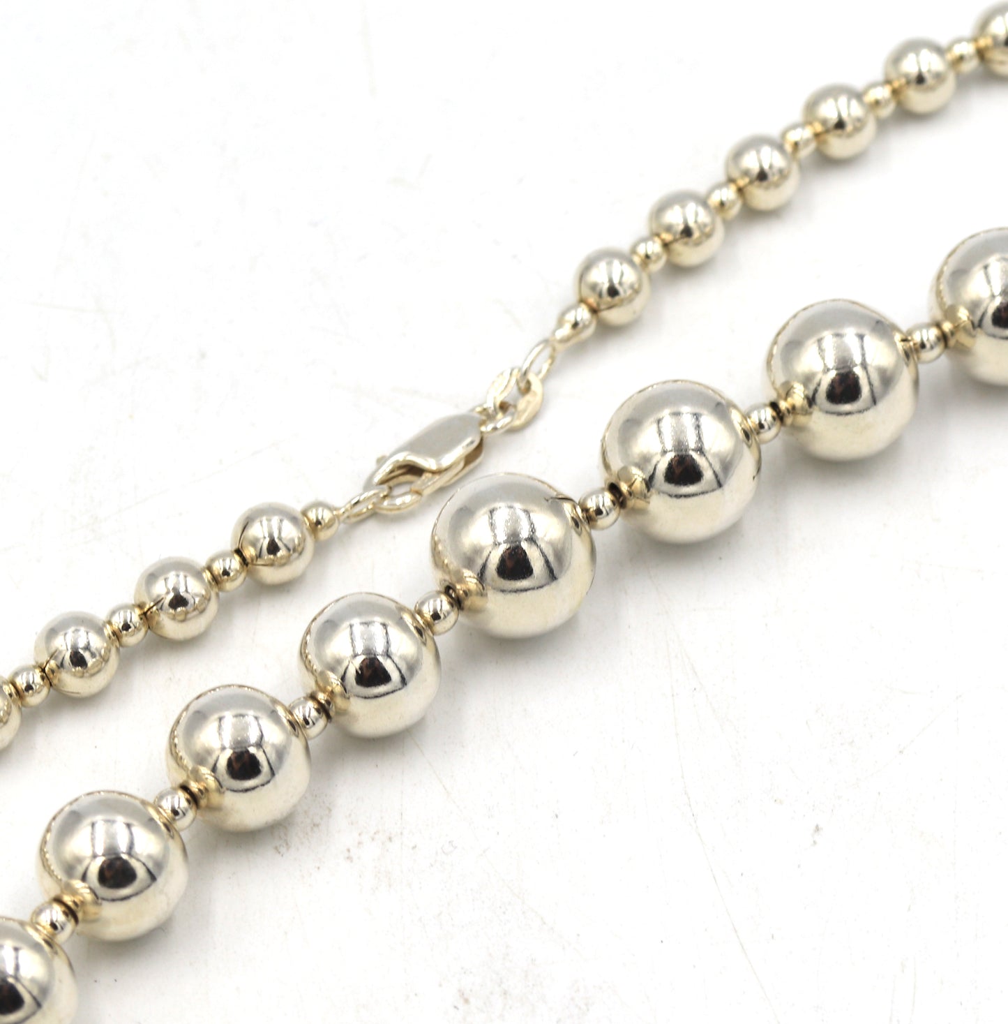 925 Sterling silver Graduated silver ball necklace