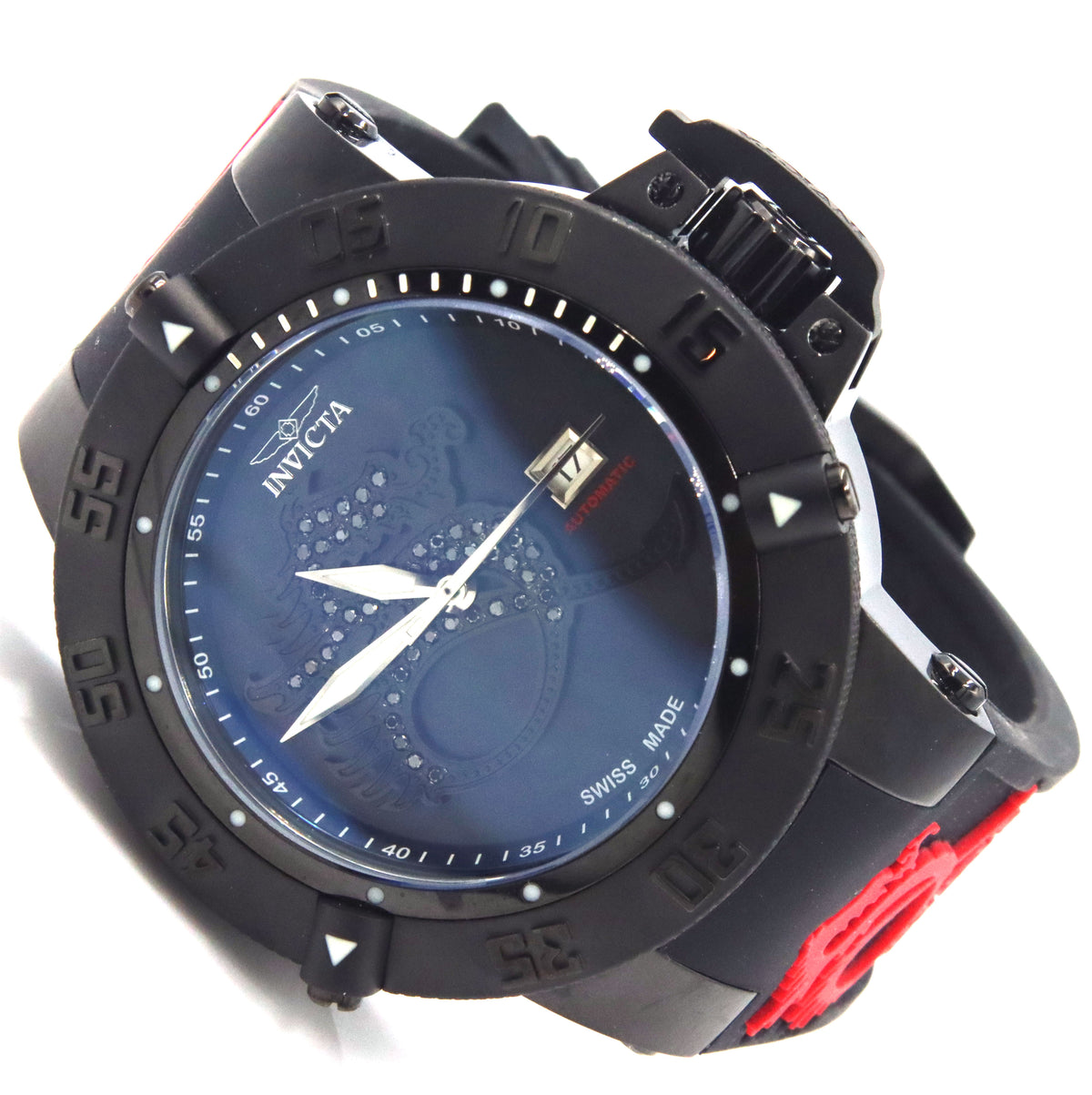 Invicta Subaqua Noma III with a striking blue dial and black case