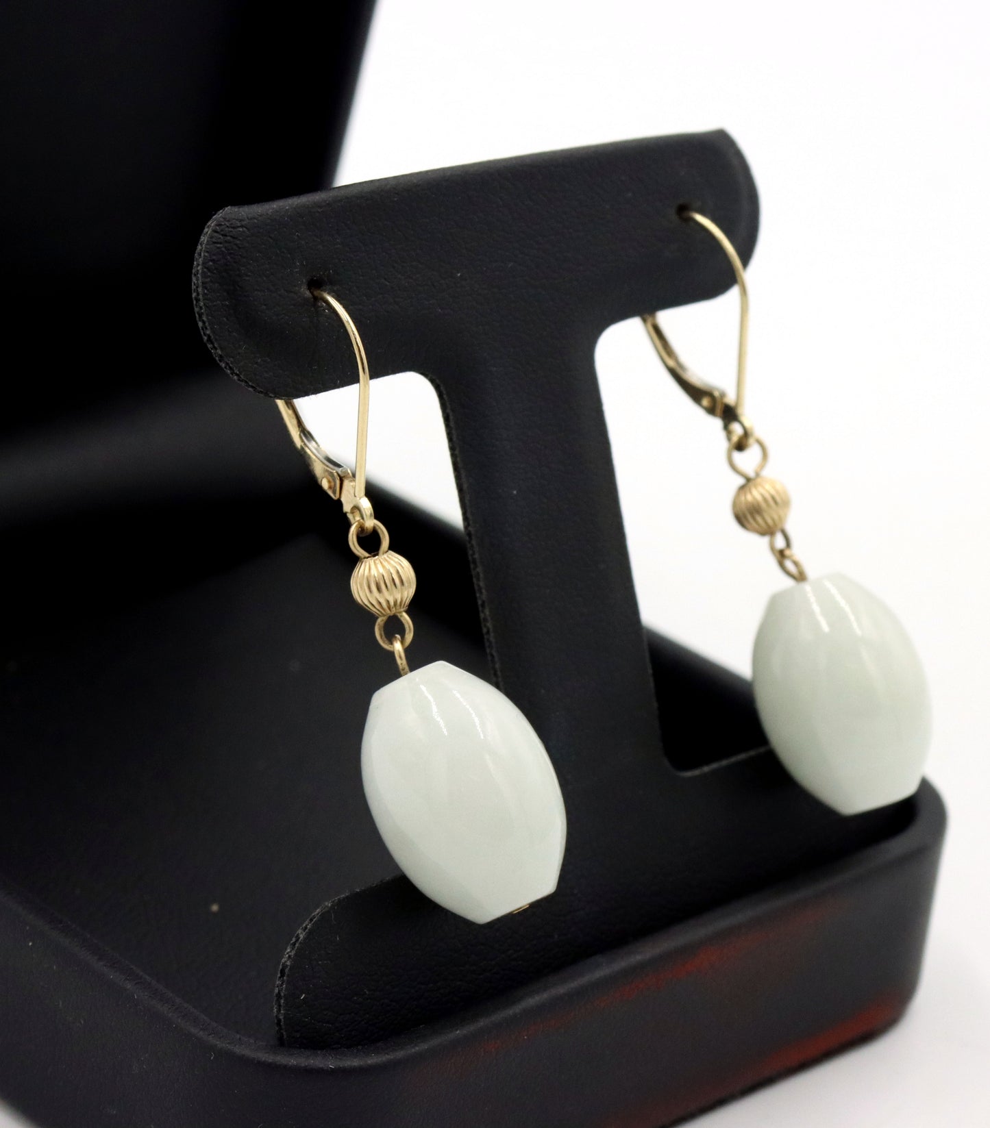14kt Yellow gold Lavender Jade dangle earrings