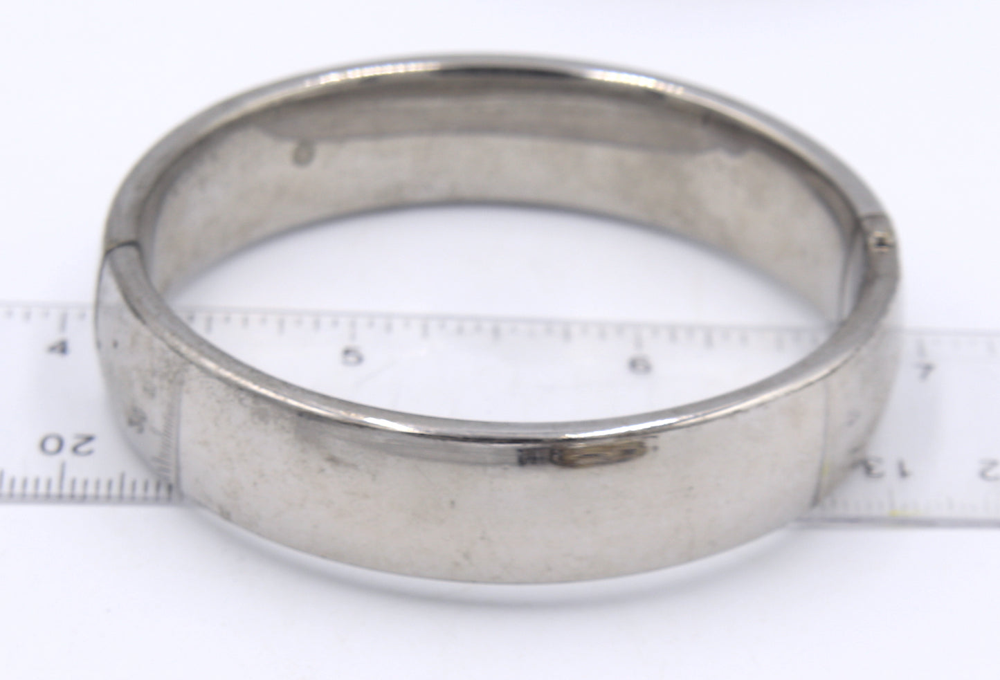 Group lot of vintage 925 sterling silver bangles