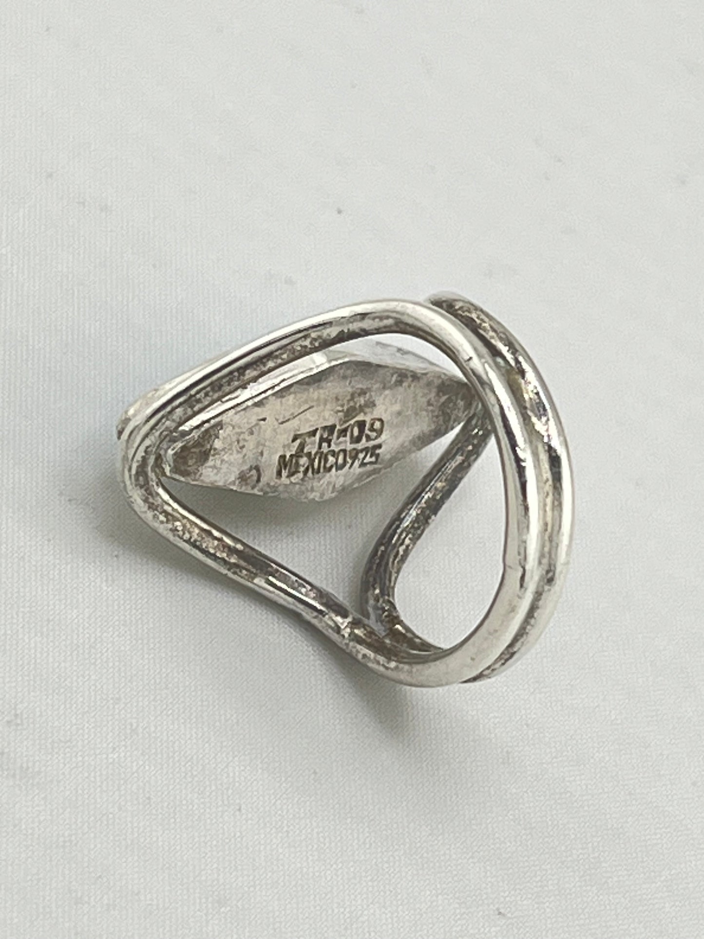 925 Sterling Silver Vintage Southwestern Turquoise Ring