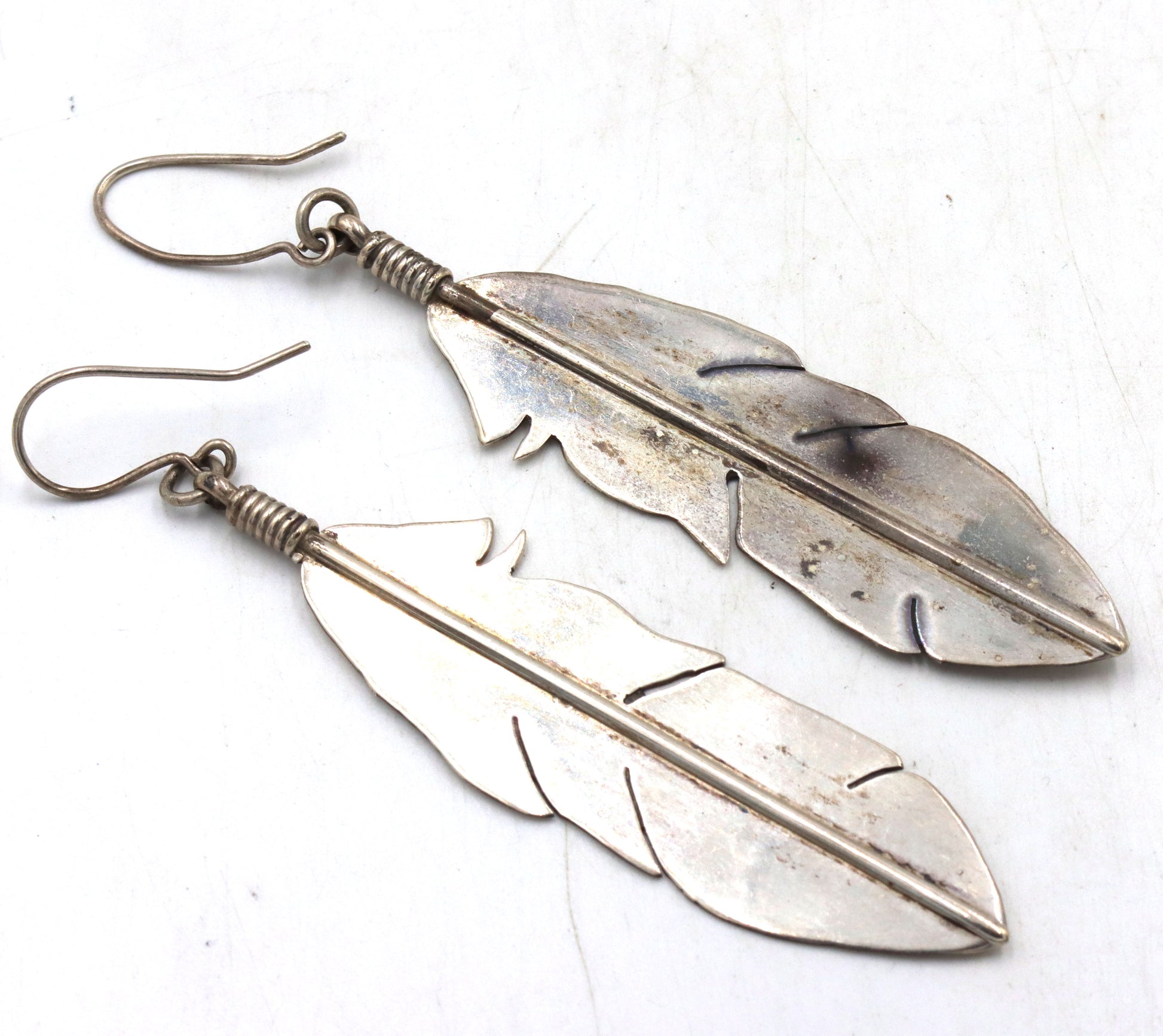 Vintage 925 sterling silver IHMSS signed leaf dangle earrings