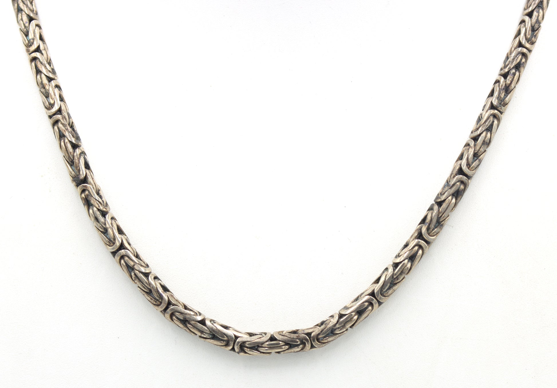 Vintage 925 sterling silver byzantine chain necklace