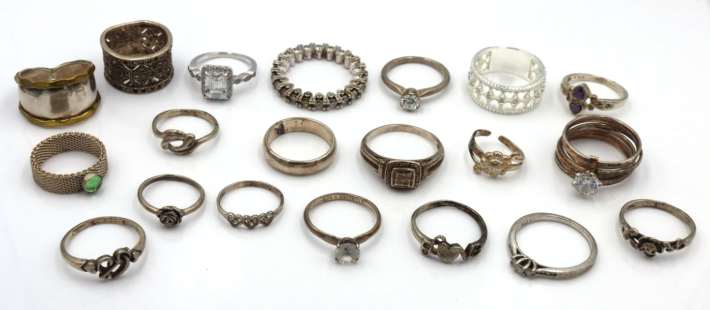 Group lot of vintage 925 sterling silver rings