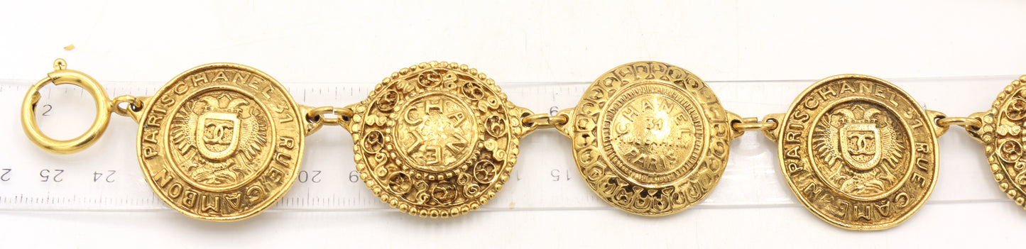Chanel 31 Rue Cambon Paris CC medallion necklace