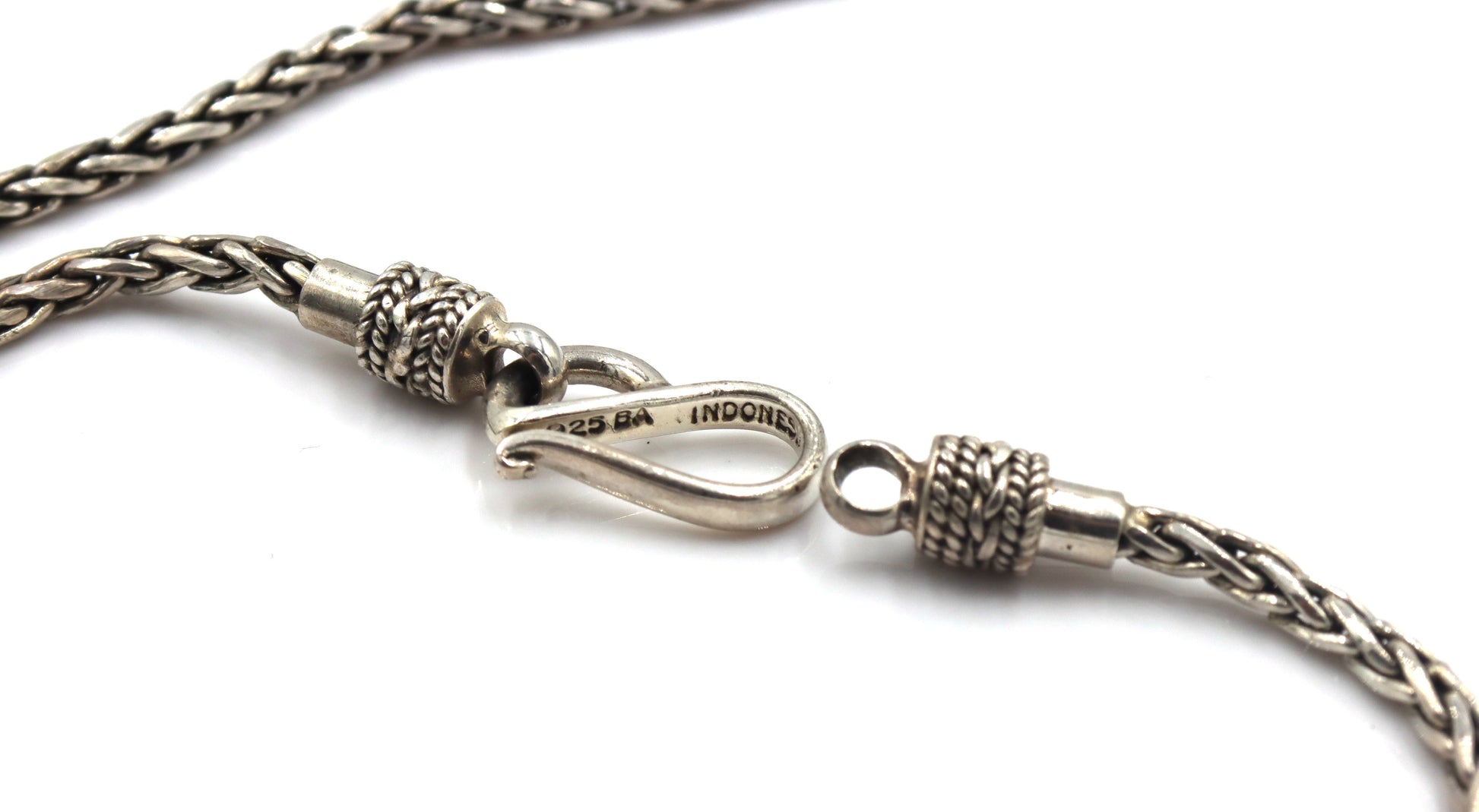 Vintage 925 sterling silver signed Byzantine chain necklace