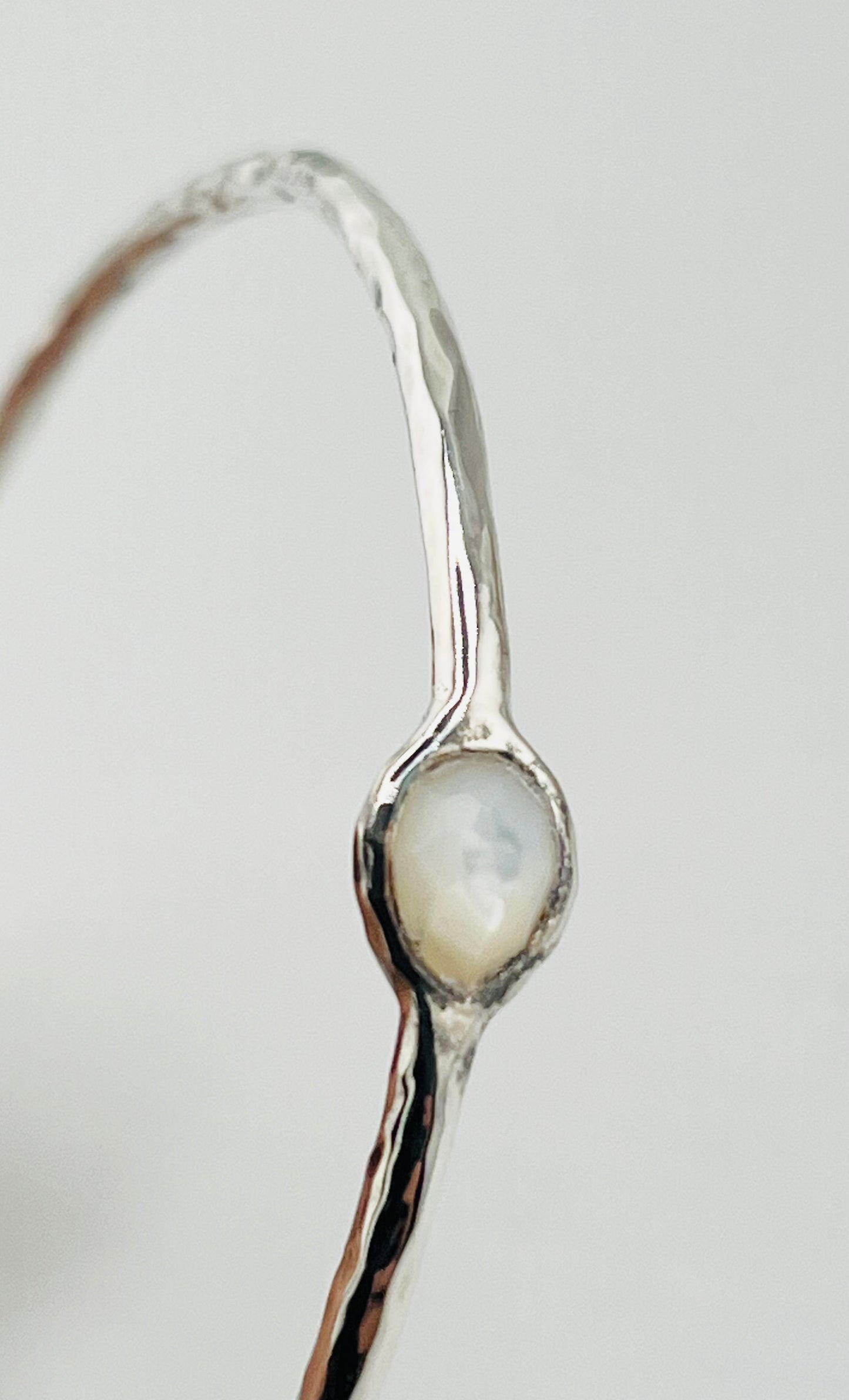925 Serling Silver Ippolita Hammered Oval Moon Stone Bangle