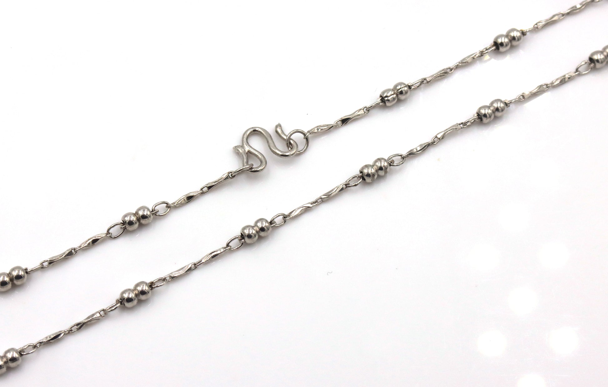 Group lot of 11 Vintage 925 sterling silver necklaces