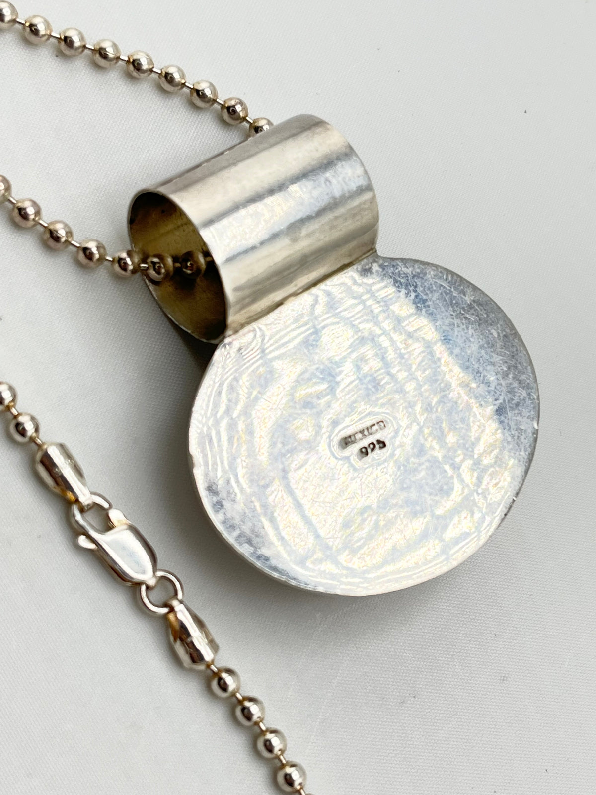 Mexican 925 Sterling Silver Large Oval Red Jasper With Silver Ball Chain