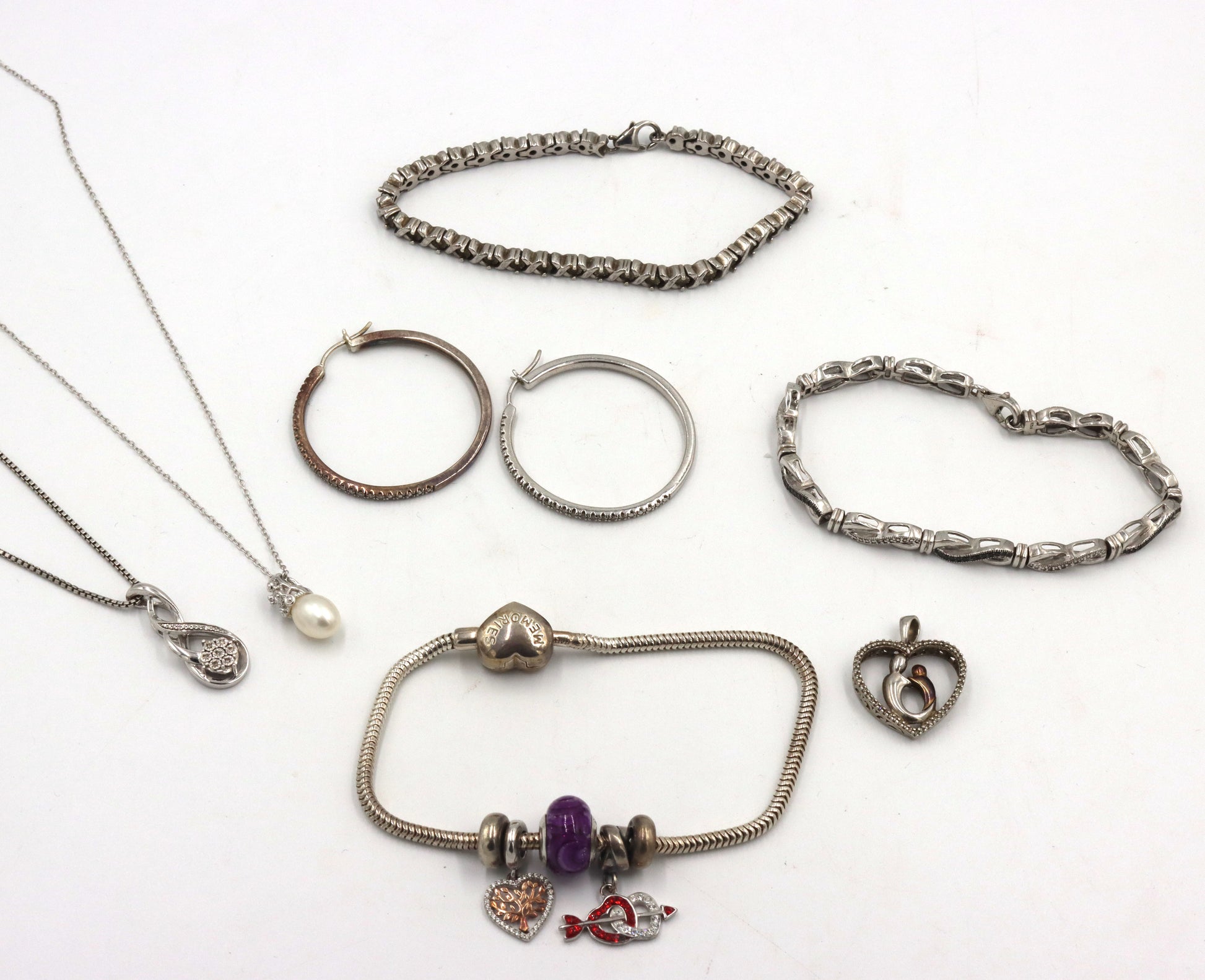 Group of vintage 925 sterling silver mixed jewelry