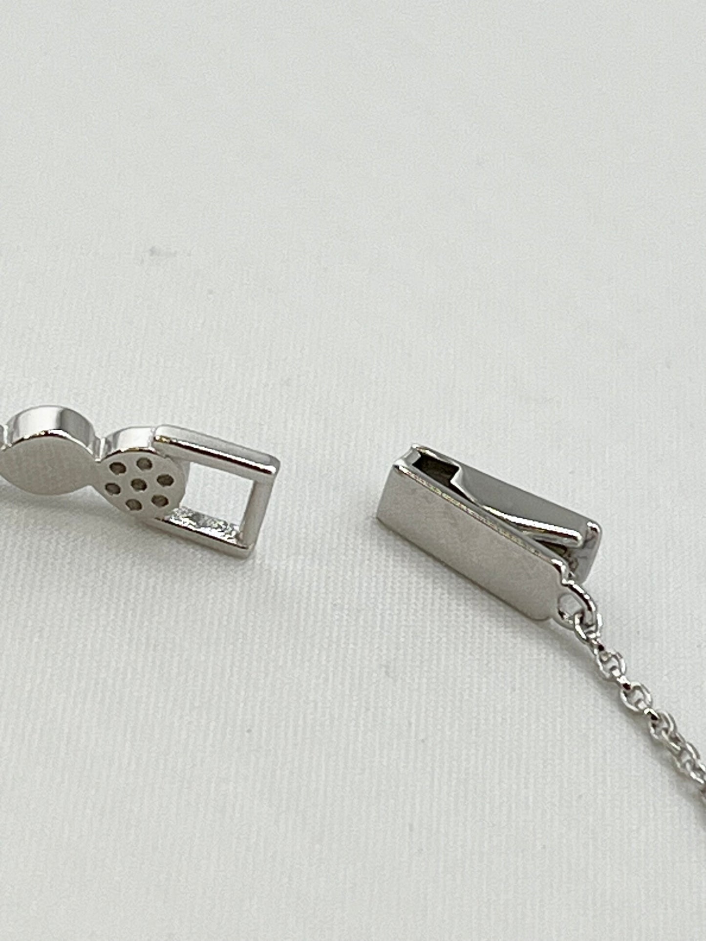 925 Sterling Silver alternating Round Disk Tennis Bracelet