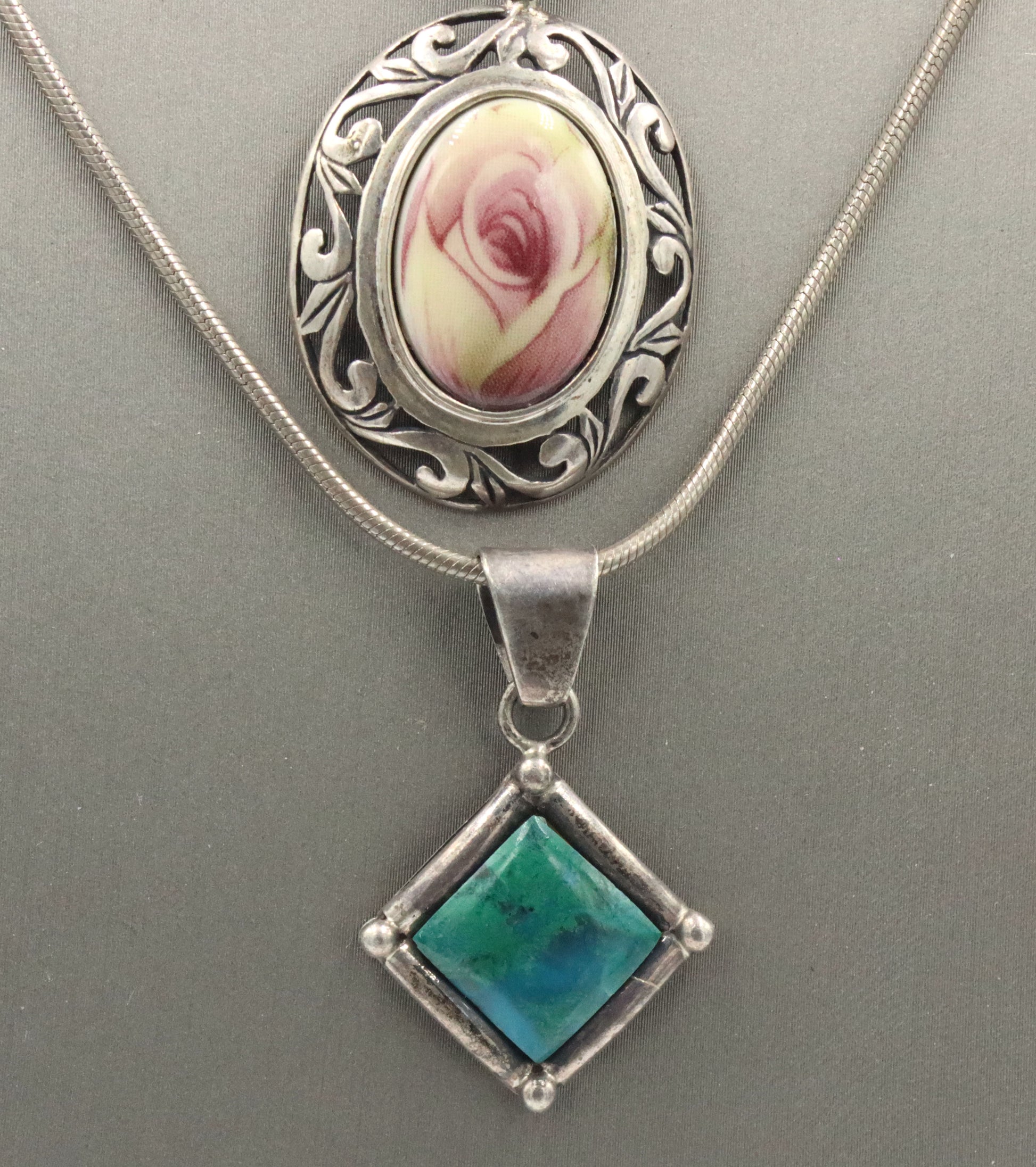 Group lot of 3 Vintage 925 sterling silver necklaces