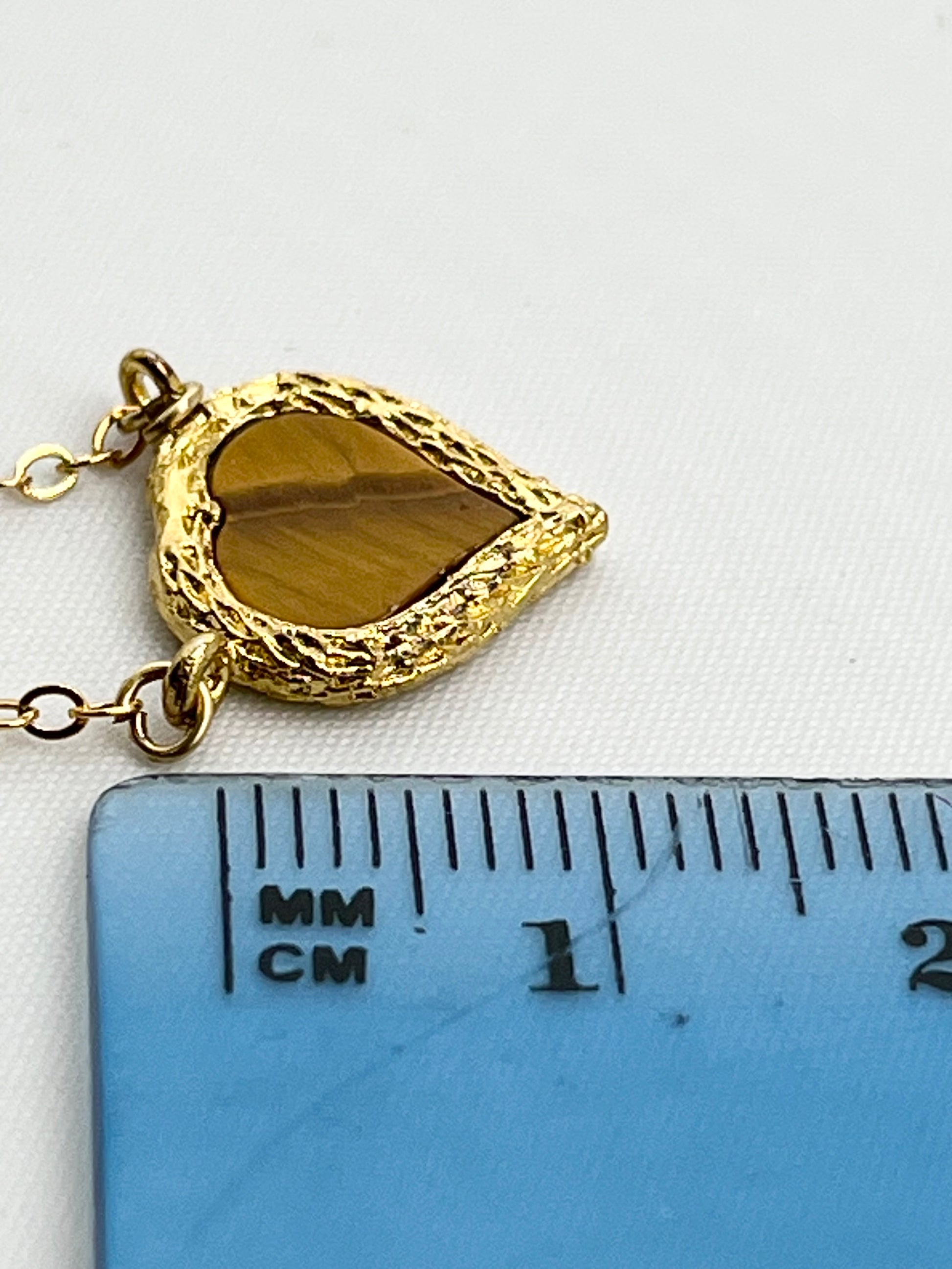 12KT Yellow Gold Filled Tiger Eye Heart Necklace