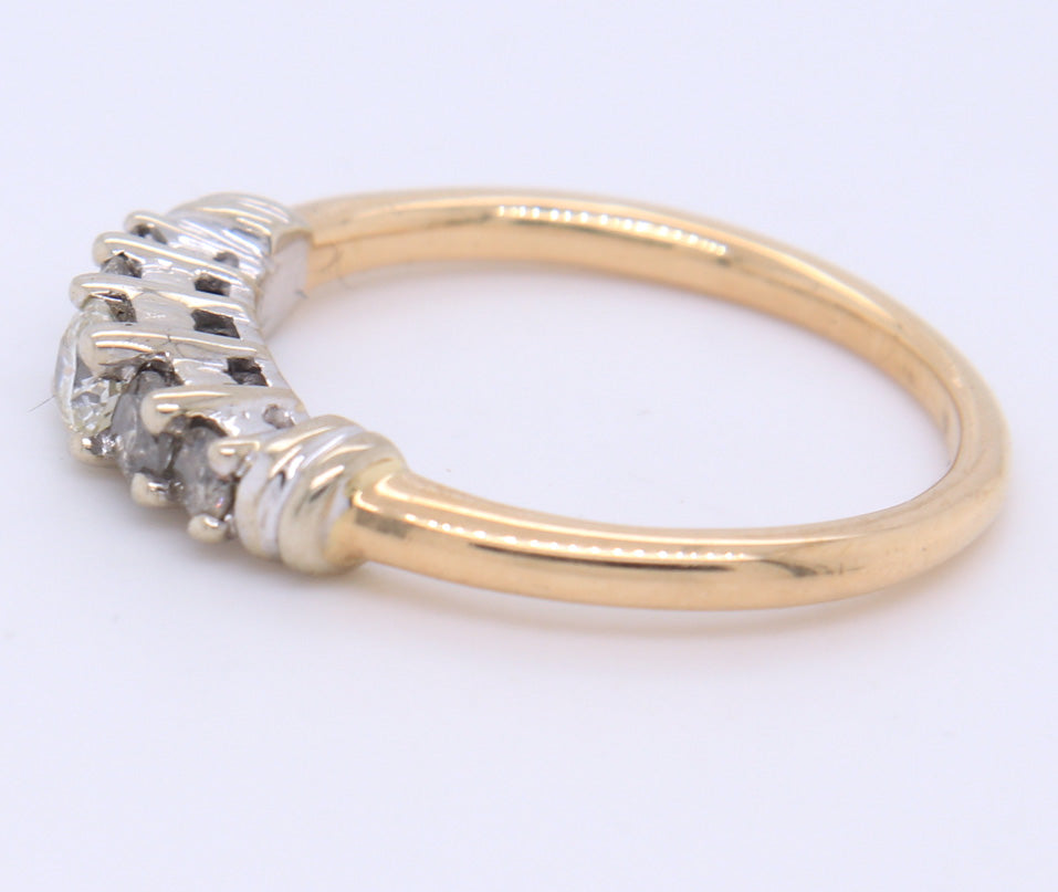 14KT White Gold Diamond Engagement Ring