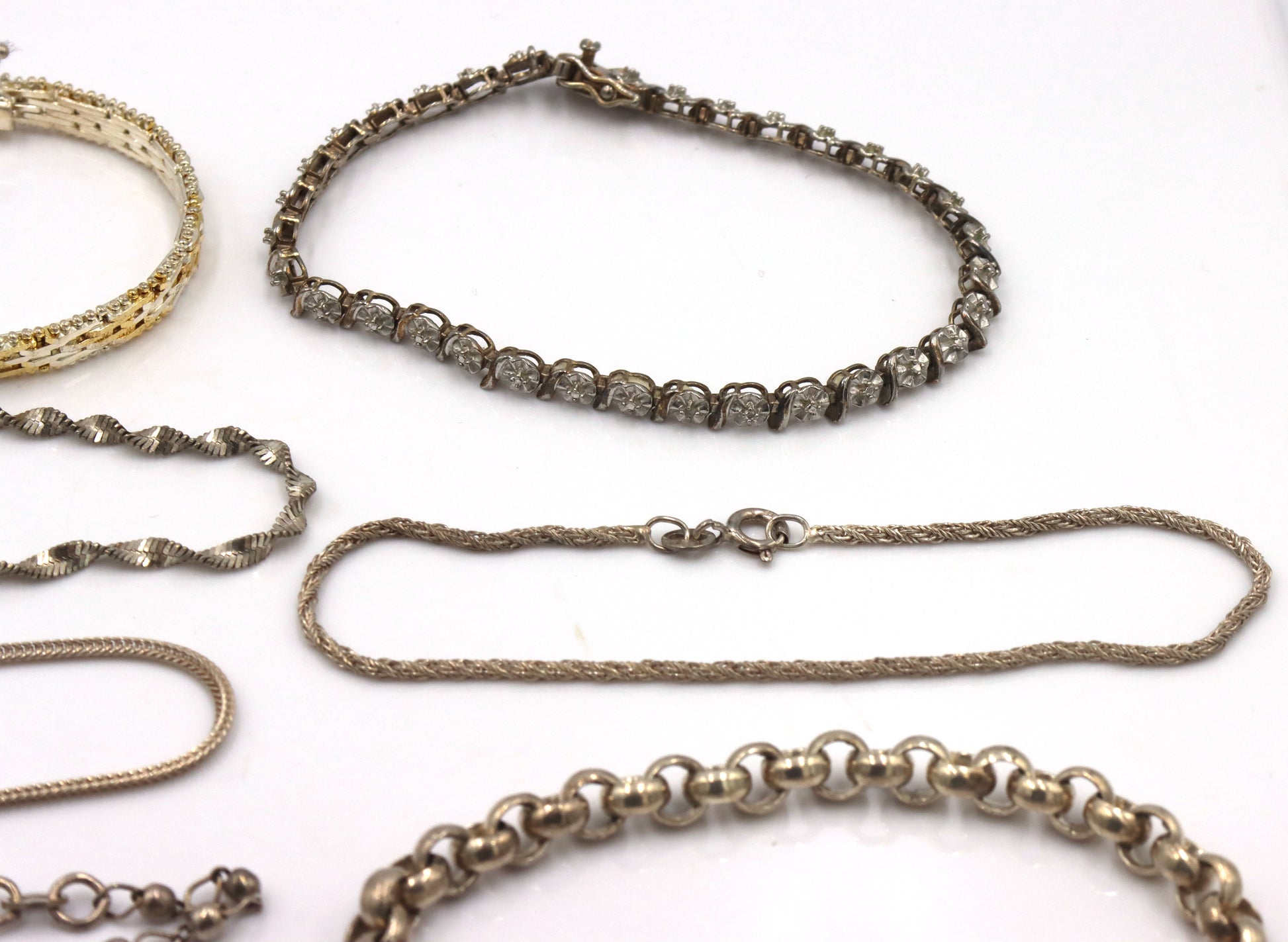 Group lot of 8 vintage 925 sterling silver bracelets