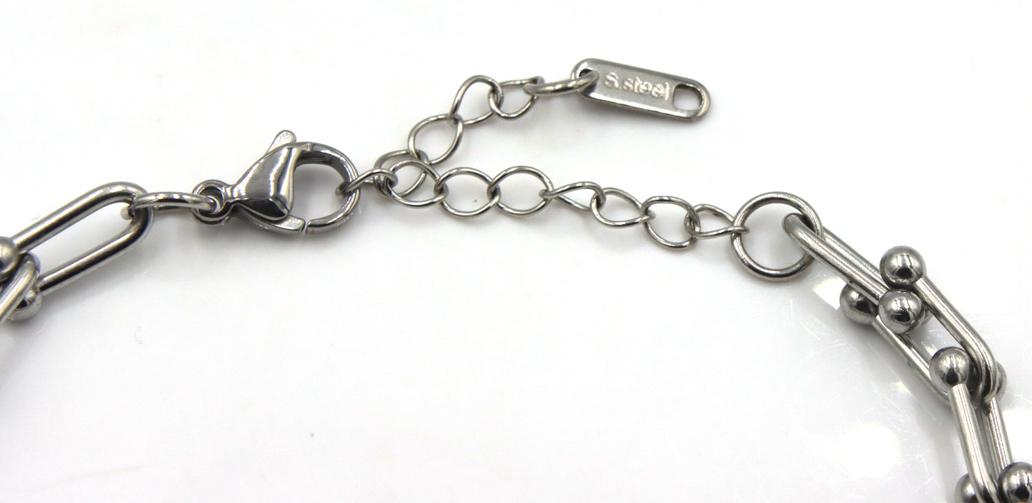 Stainless steel hardwear graduated link bracelet