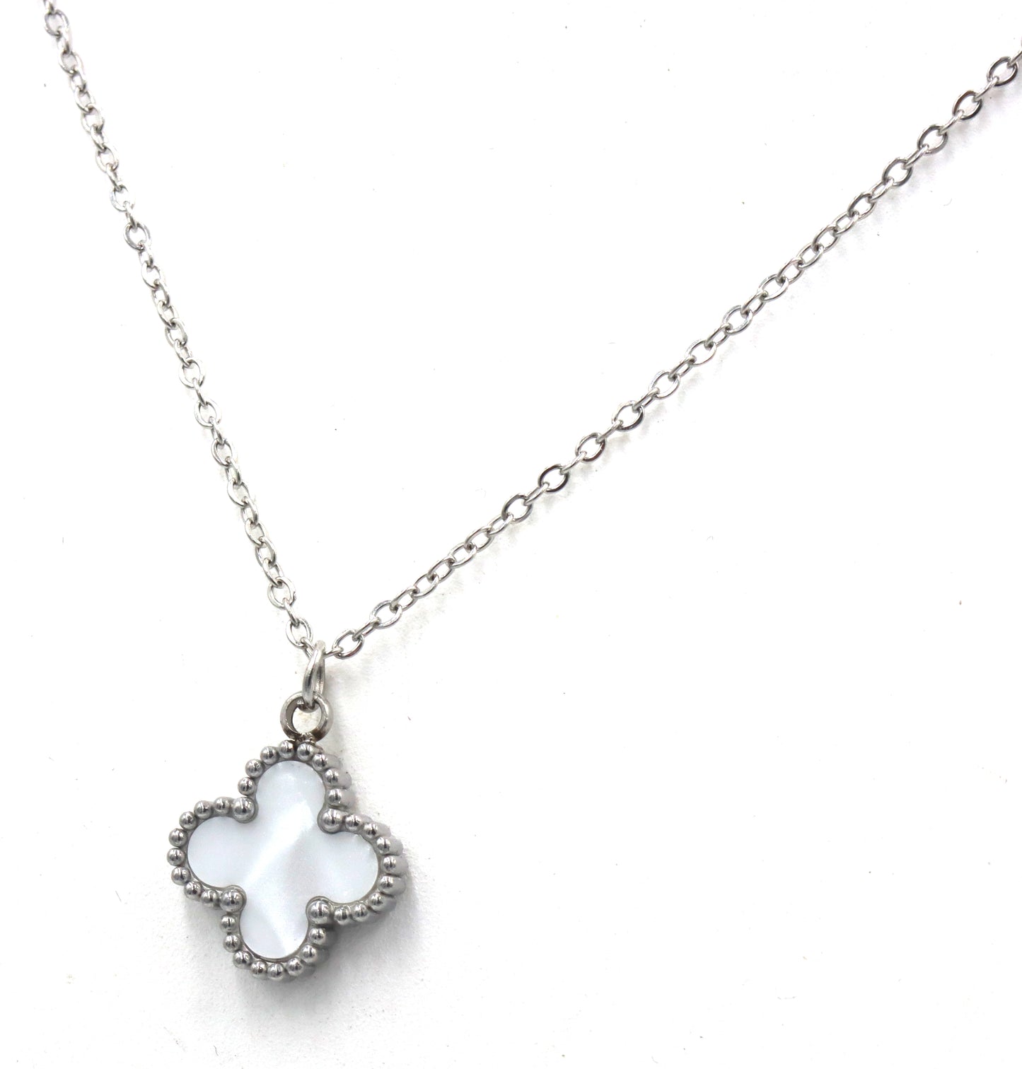 Stainless steel clover pendant on chain