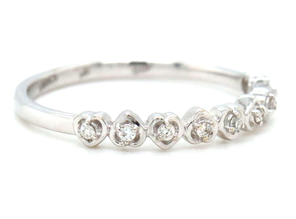 14kt White gold 0.5ct diamond multi heart band