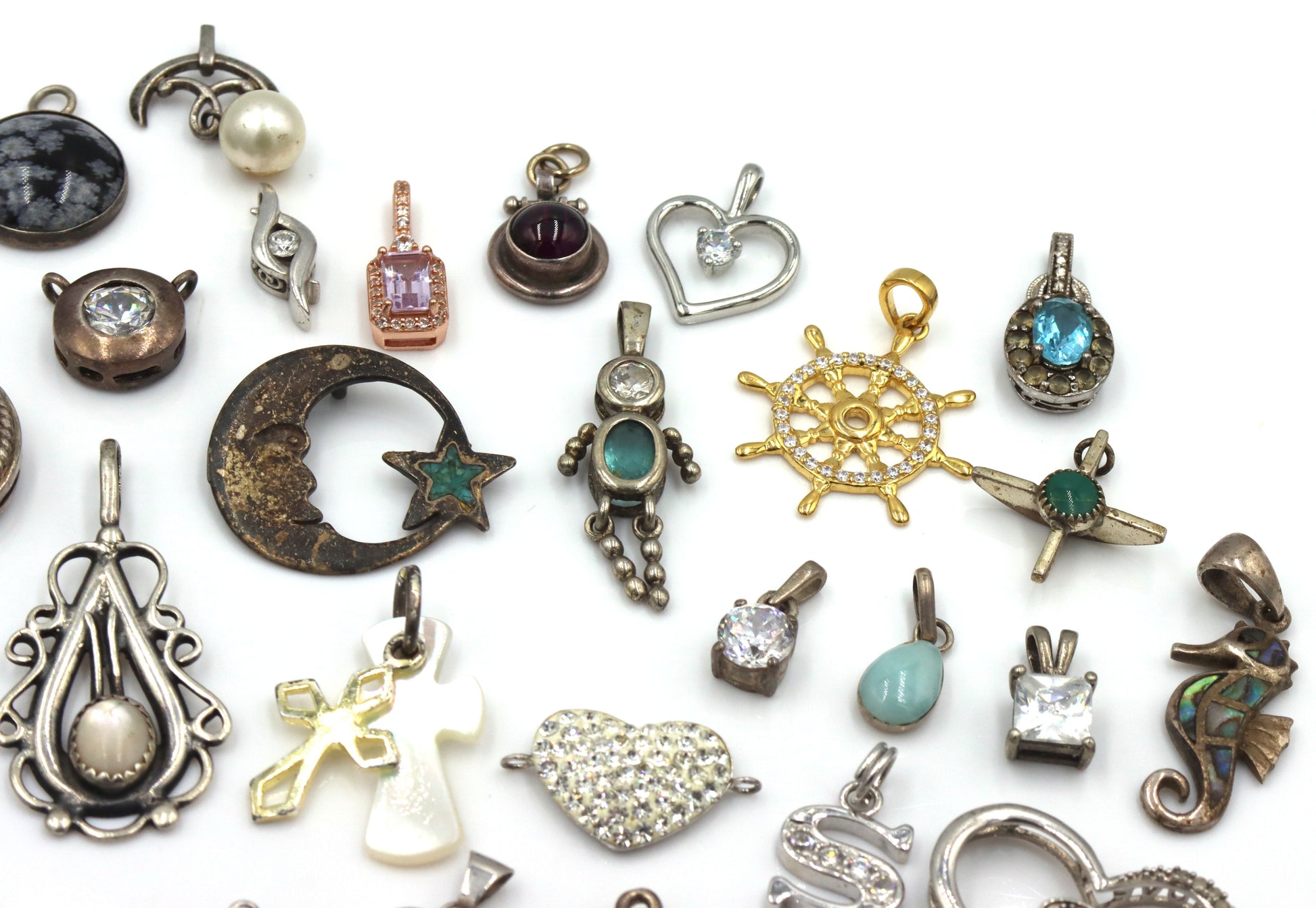Lot of vintage 925 sterling silver pendants and charms