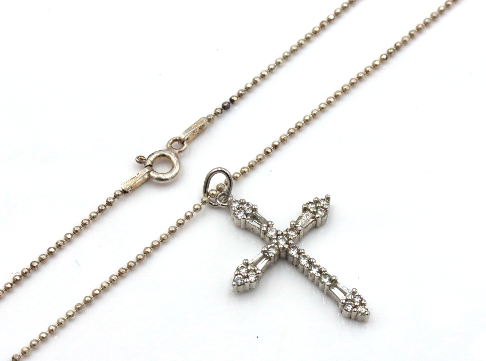 Group lot of 9 vintage 925 sterling silver necklaces