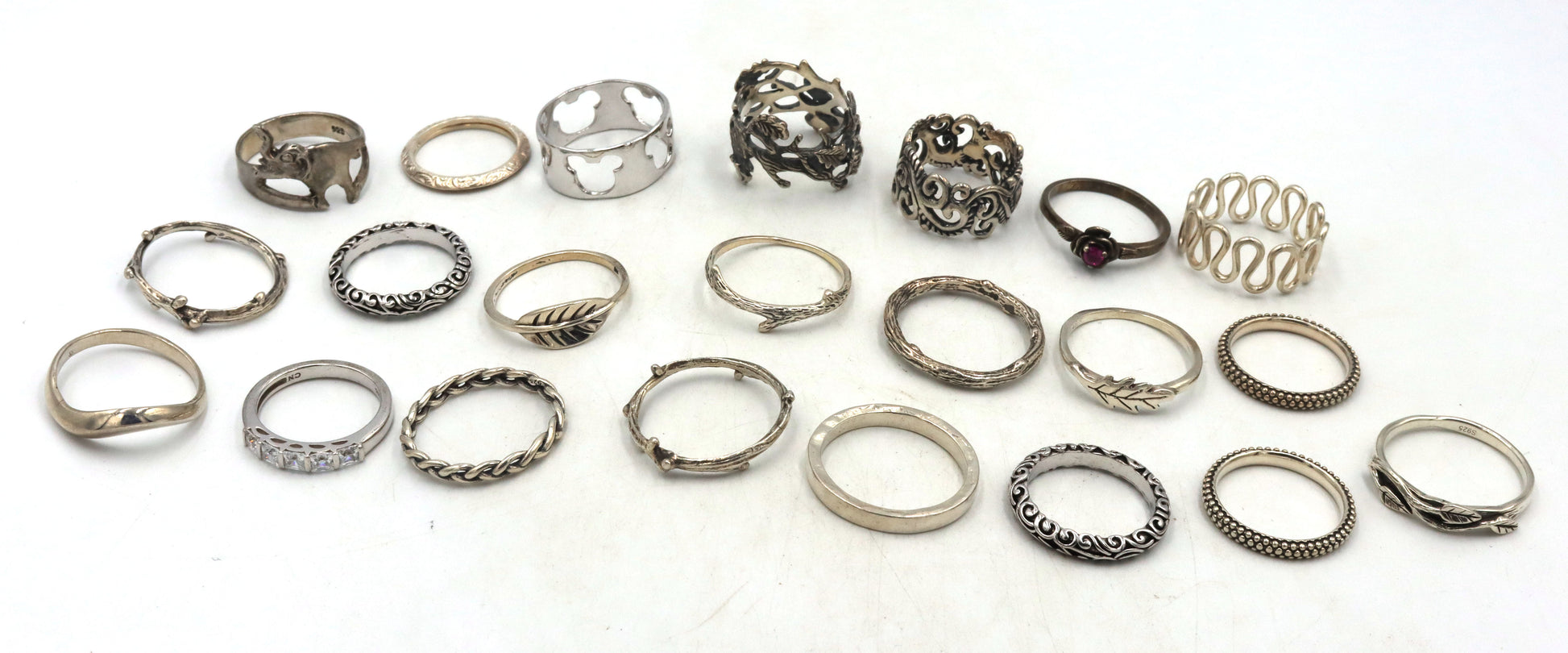 Group lot of Vintage 925 sterling silver rings