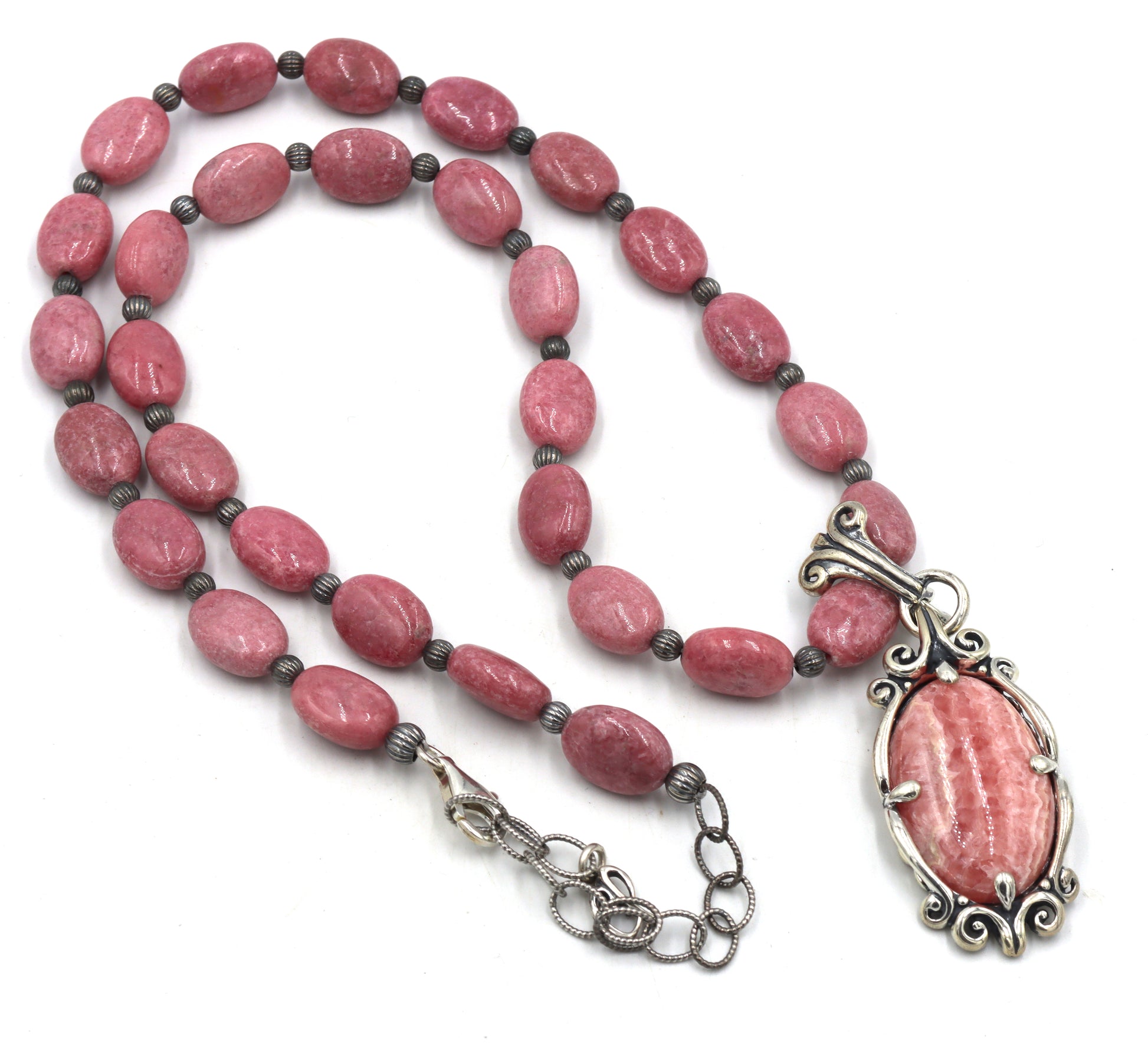 Gemstone beaded necklace with pendant