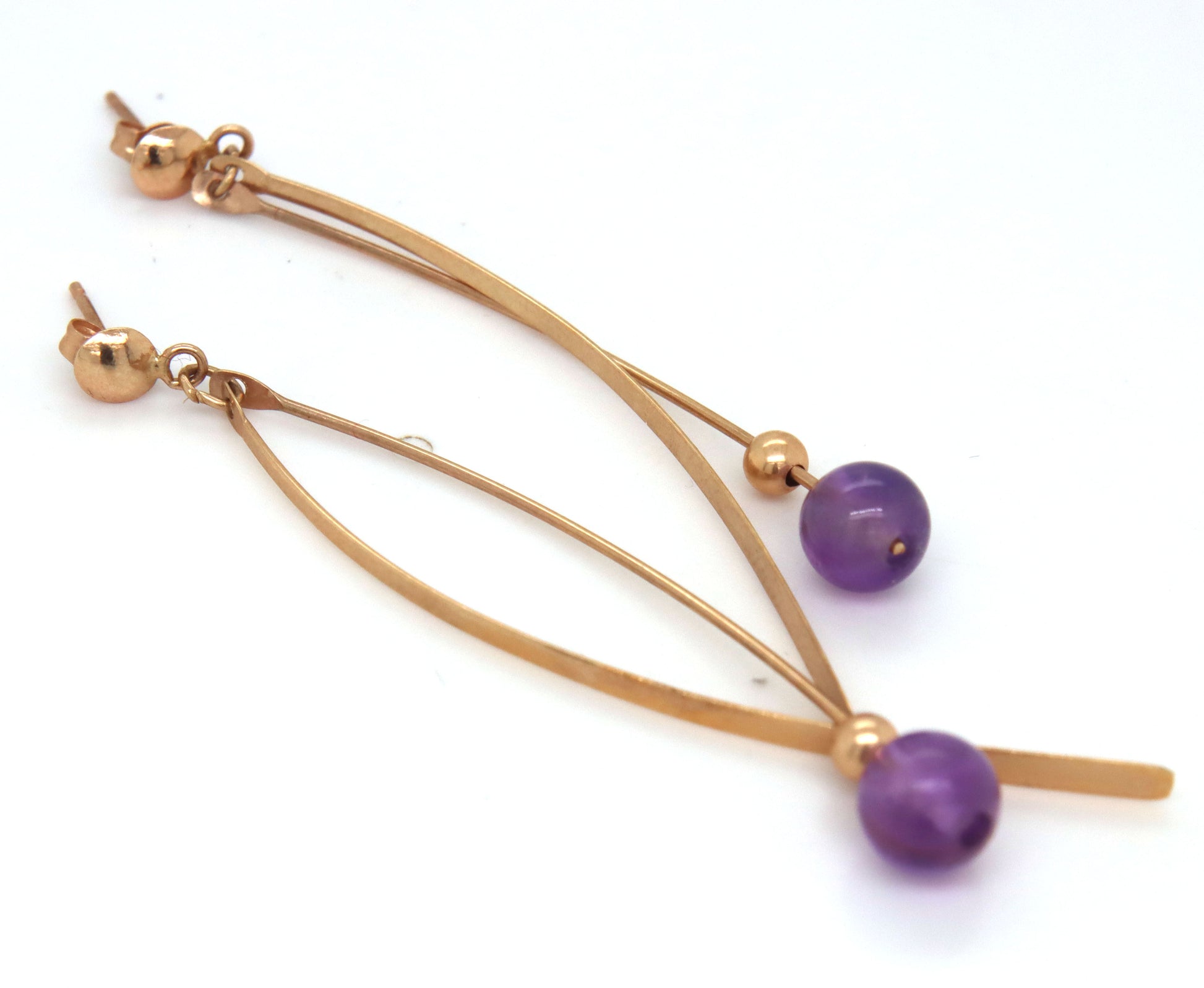 14kt Yellow gold amethyst dangle earrings