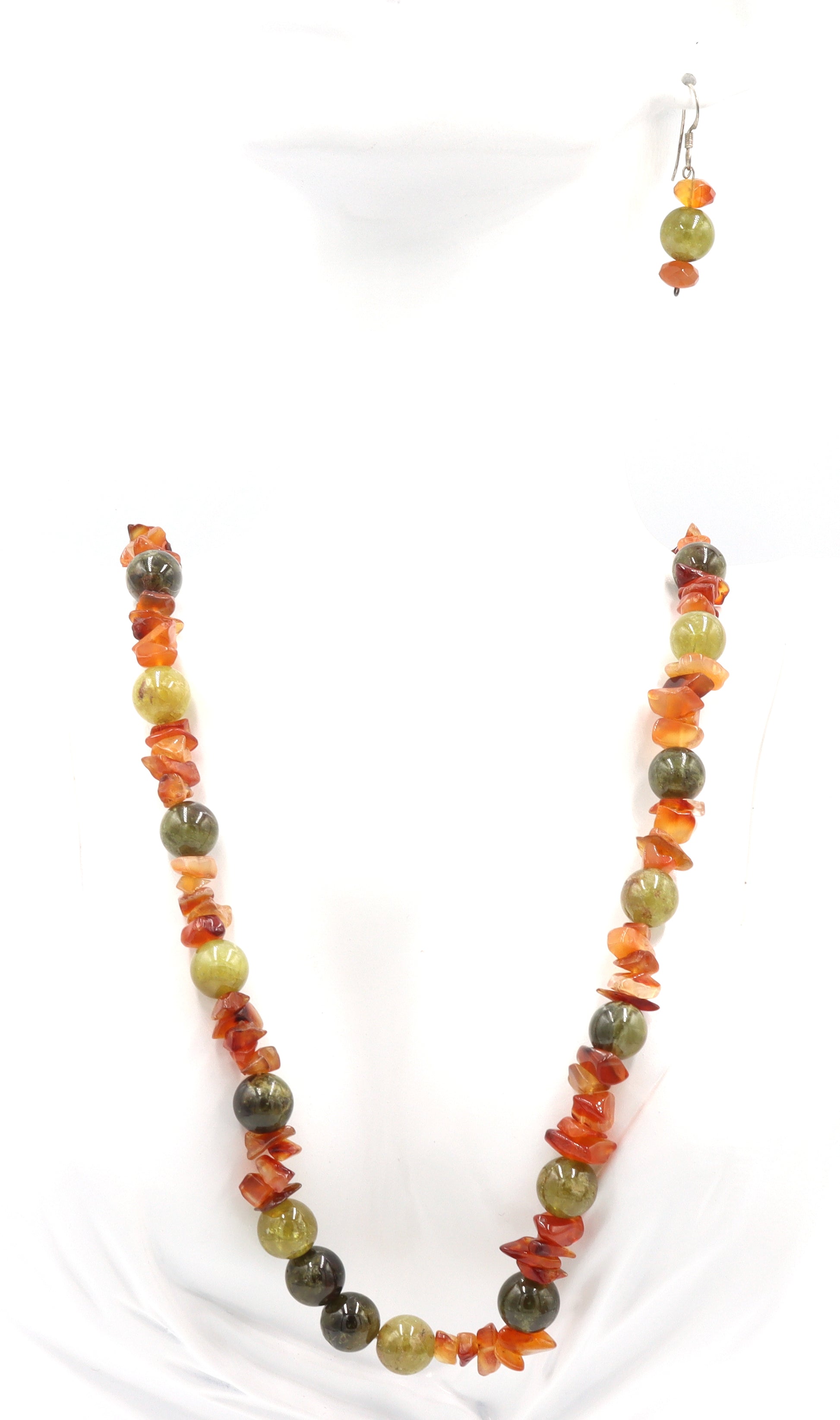 Set of Amber and Jade necklace with dangle earrings