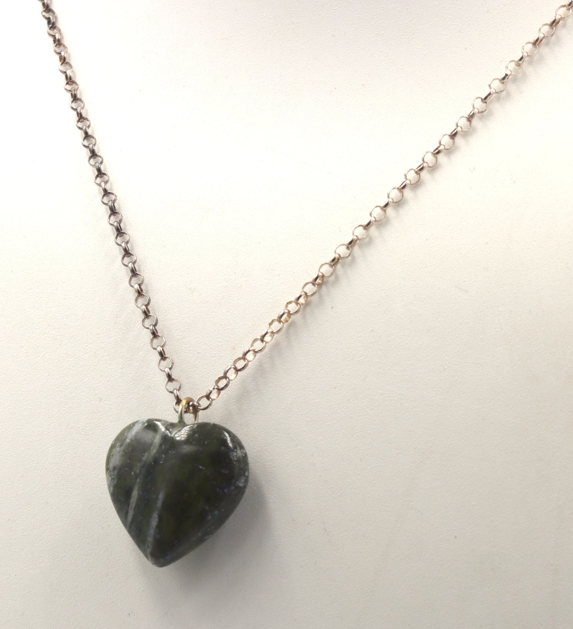 925 Sterling silver heart shaped gemstone pendant on chain
