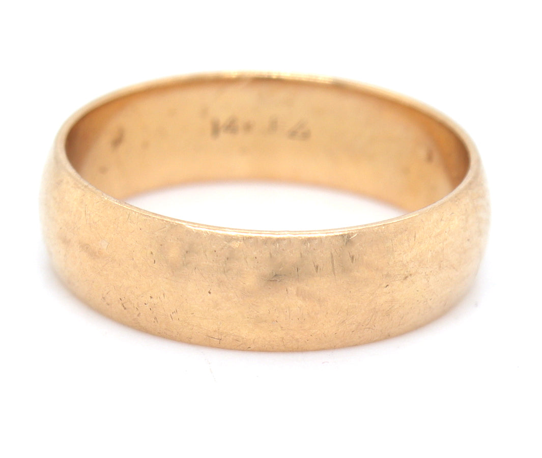 Simple 14kt Yellow gold wedding band