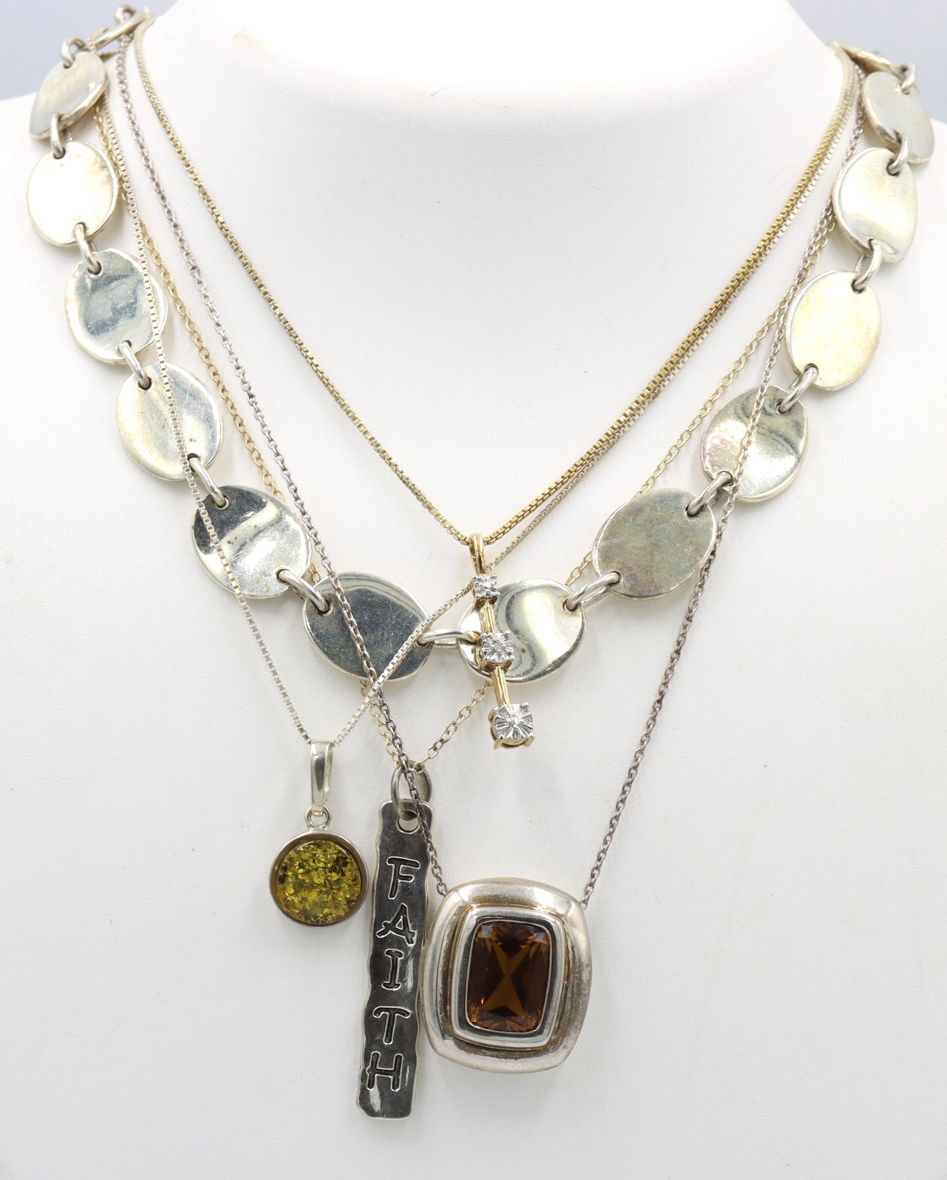 Group lot of Vintage 925 sterling silver necklaces