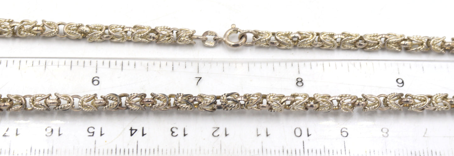 Group lot of 4 Vintage 925 sterling silver necklaces
