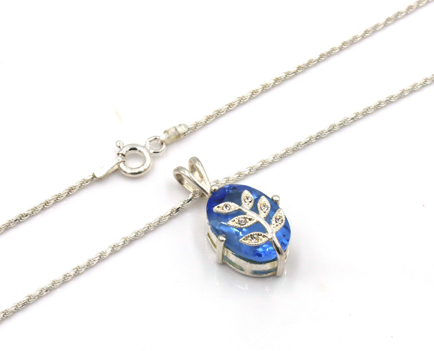 Vintage 925 sterling silver group lot of 8 vintage 925 sterling silver necklaces