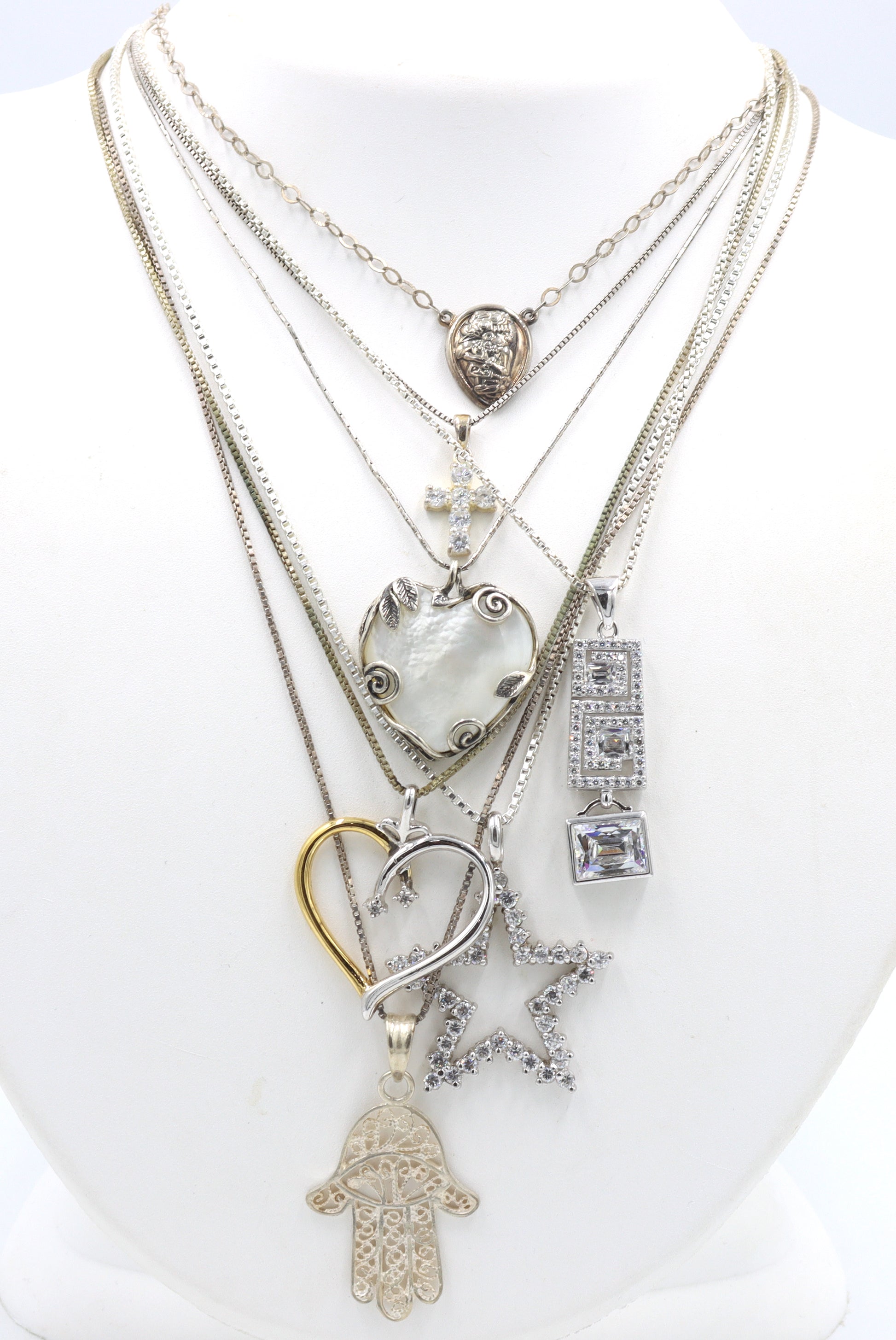 Group lot of 7 Vintage 925 sterling silver necklaces