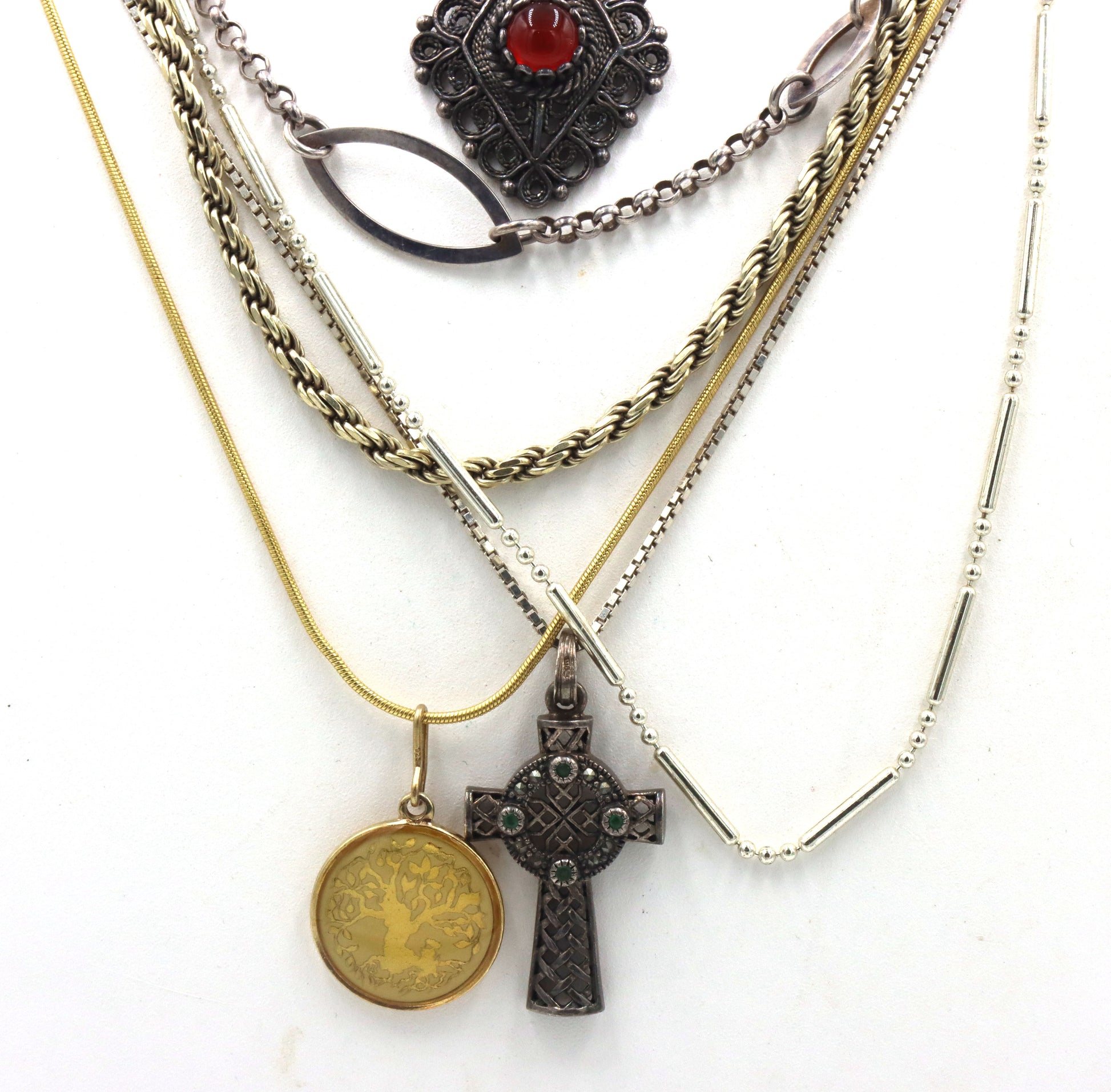 Group lot of 6 vintage 925 sterling silver necklaces