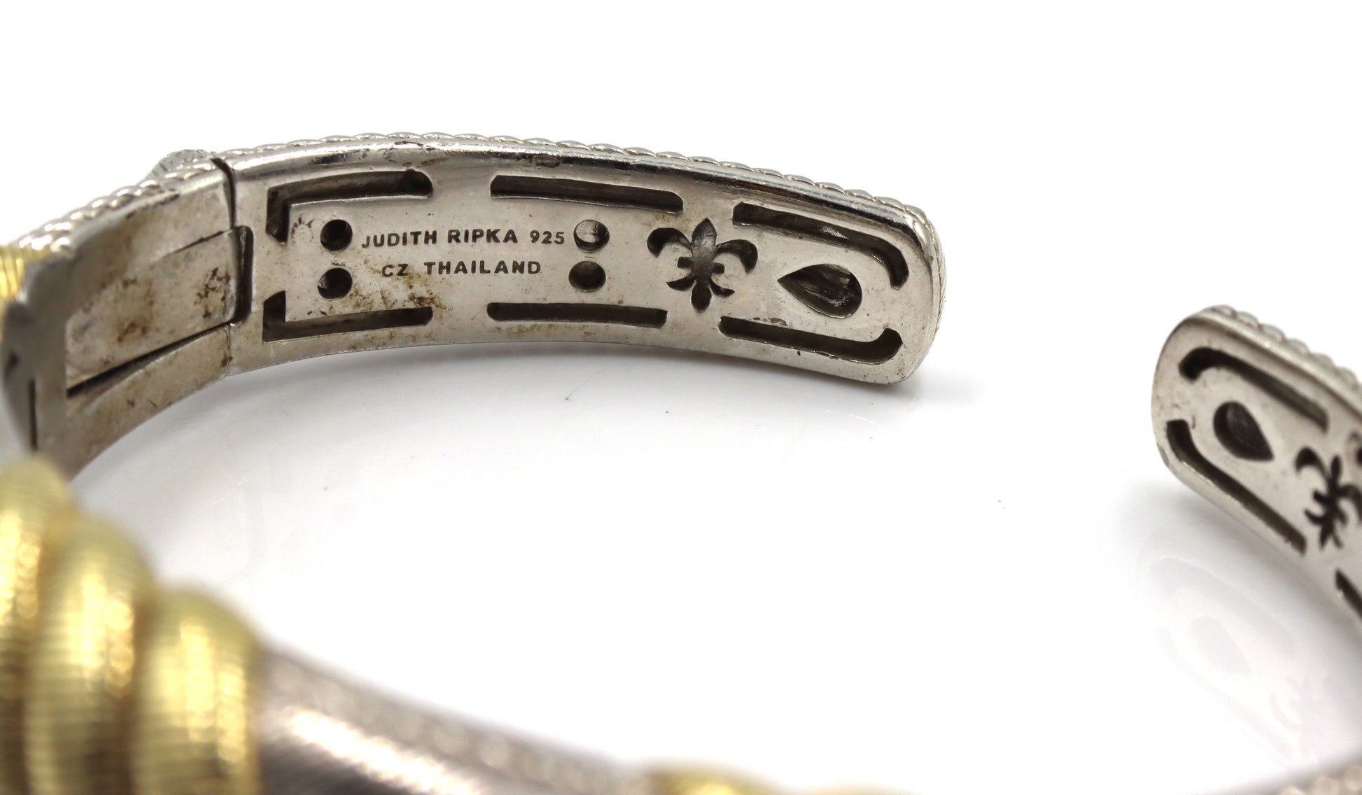 Judith Ripka cuff bangle in 925 sterling silver