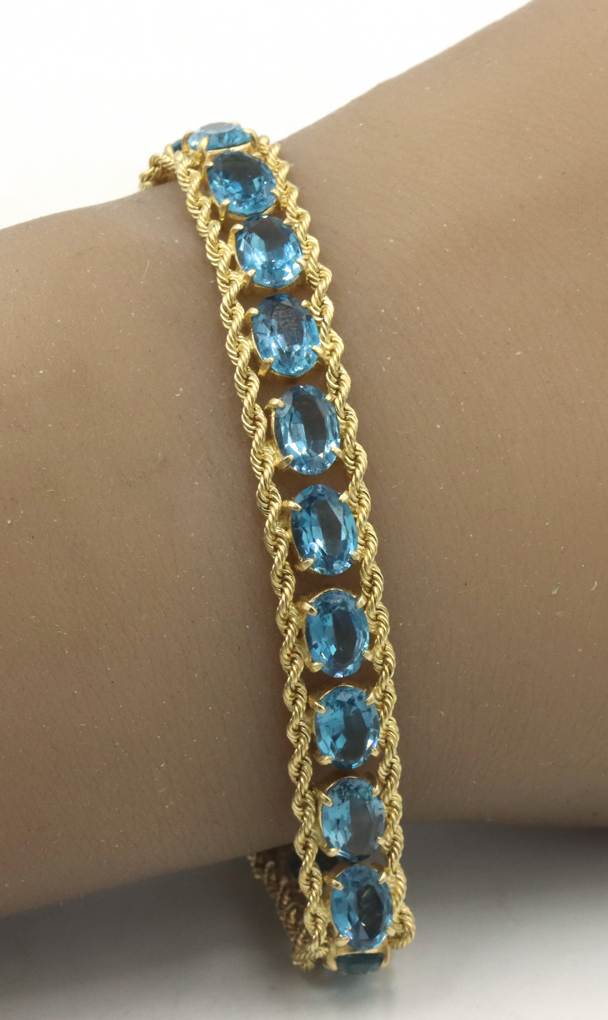 14kt Yellow gold blue topaz link rope bracelet