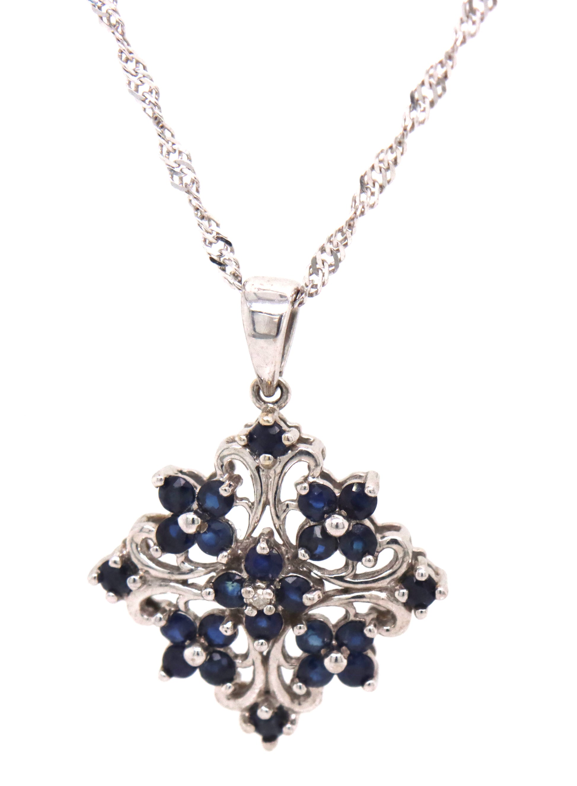 10kt White gold blue sapphire pendant on rope chain necklace