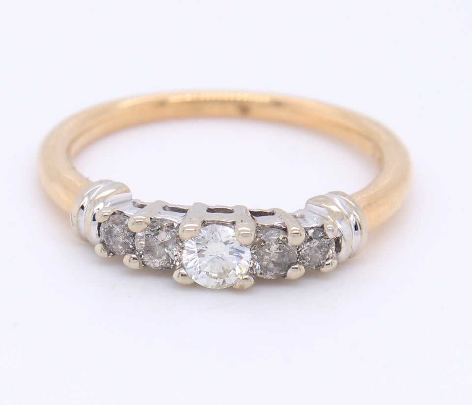14KT White Gold Diamond Engagement Ring