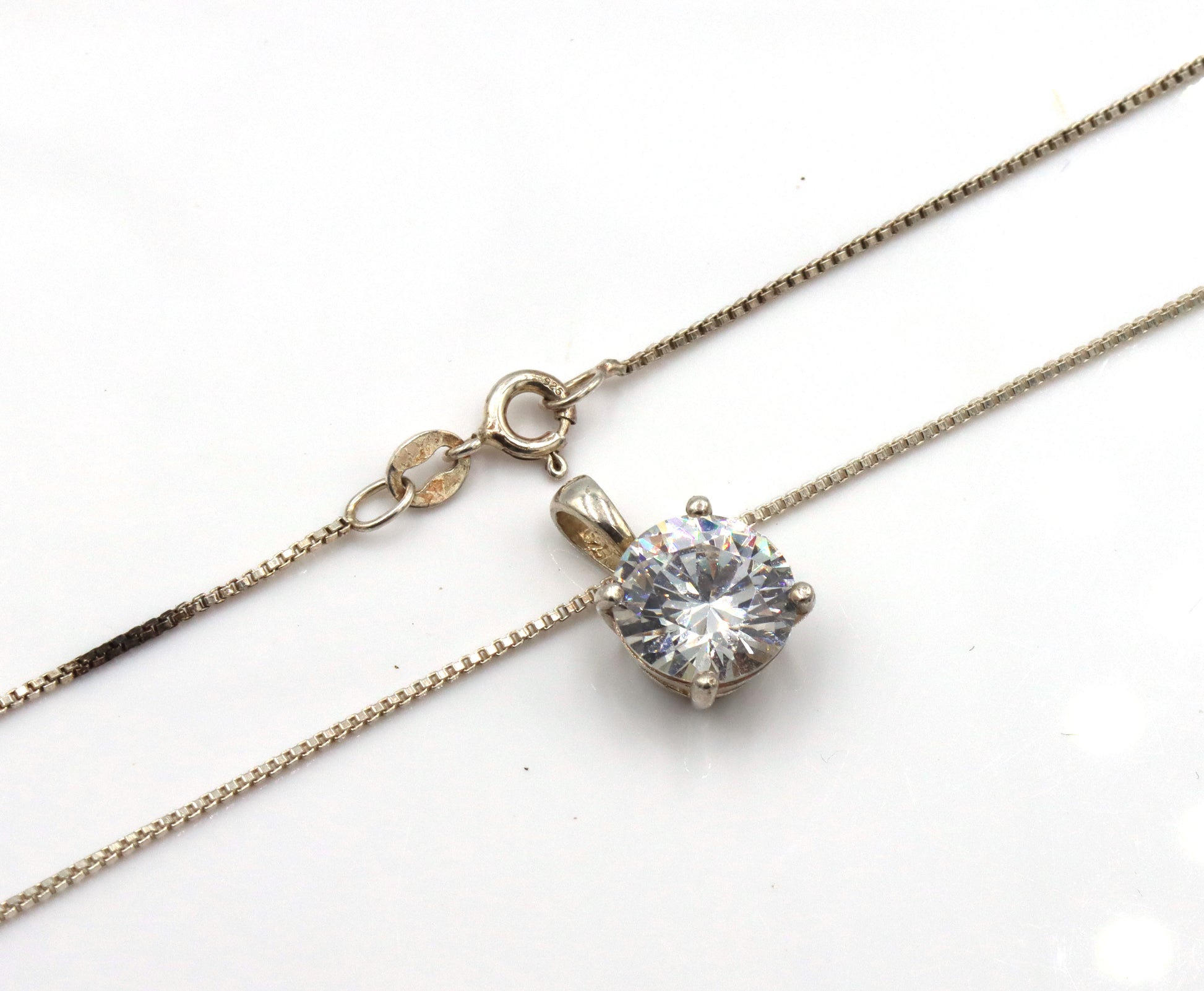 Group lot of 7 vintage 925 sterling silver pendants on chain necklaces